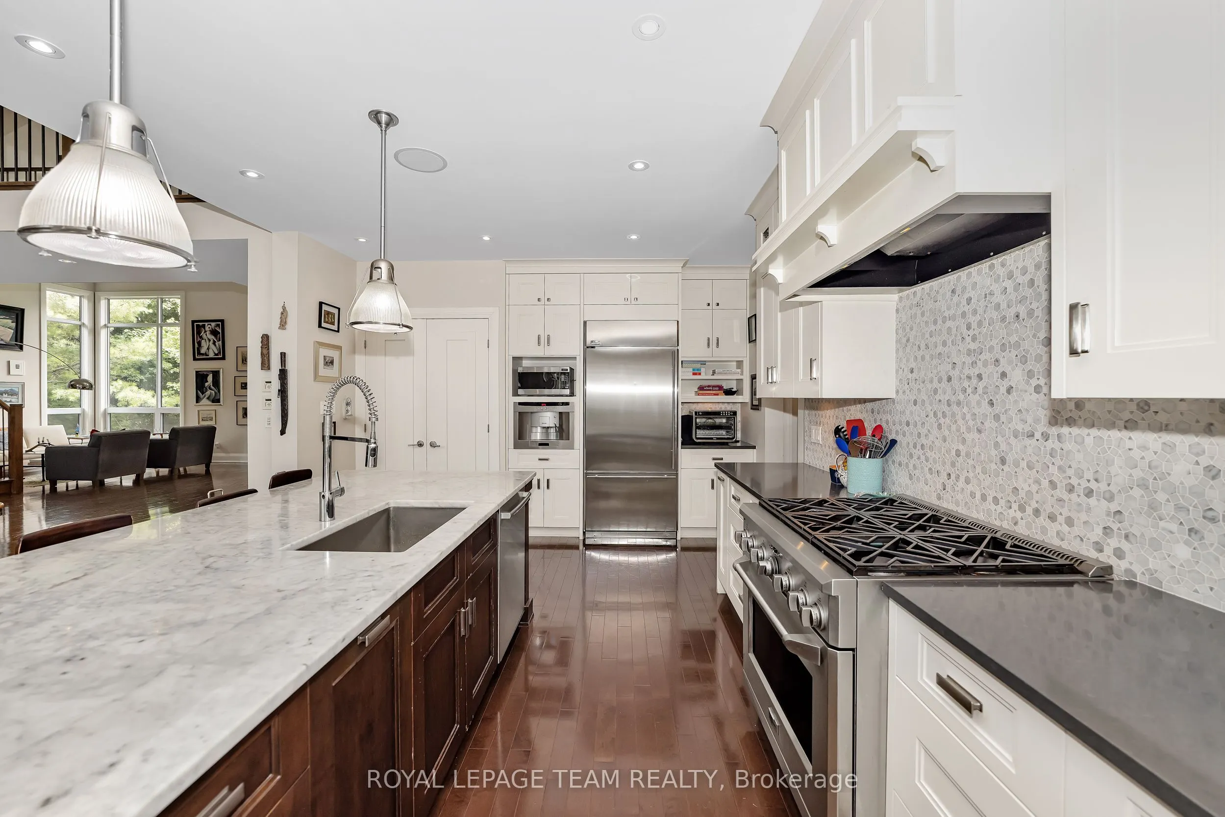 6290 Emerald Links Drive