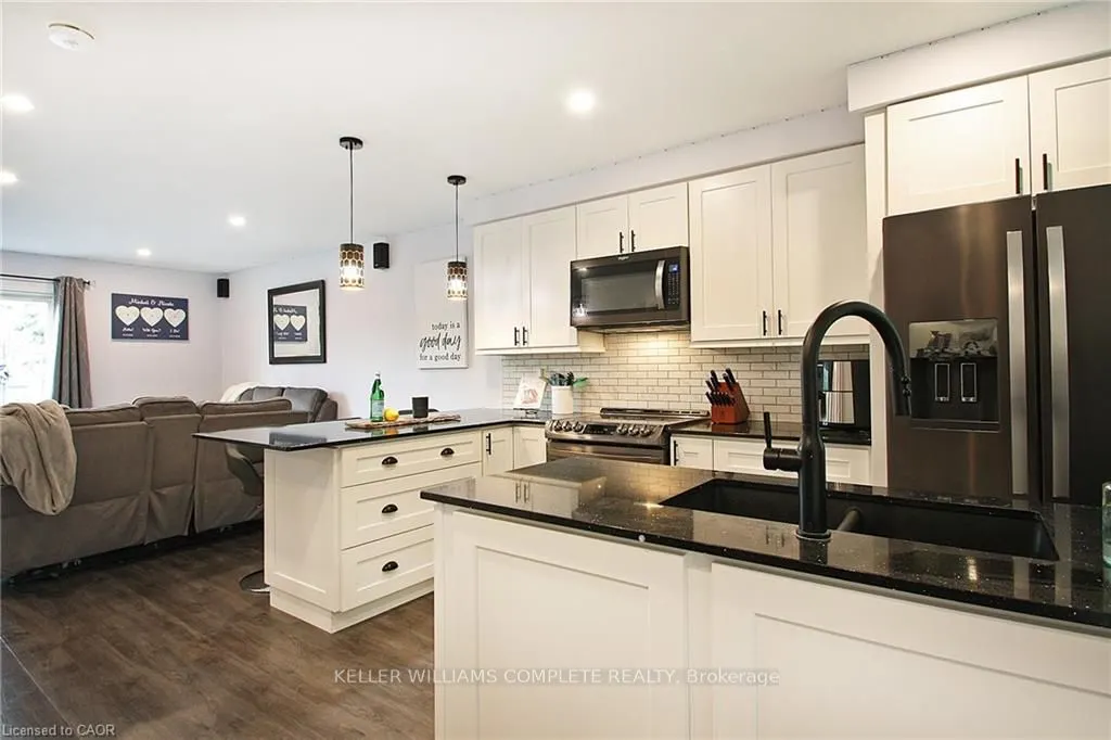 410 Pioneer Drive, #6