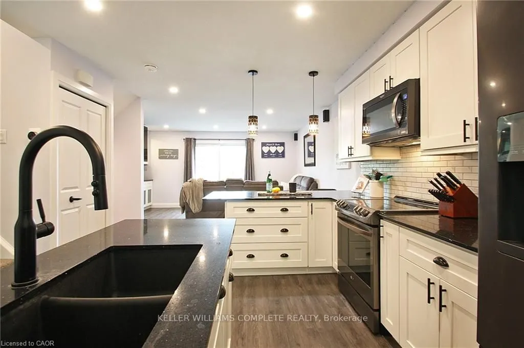 410 Pioneer Drive, #6