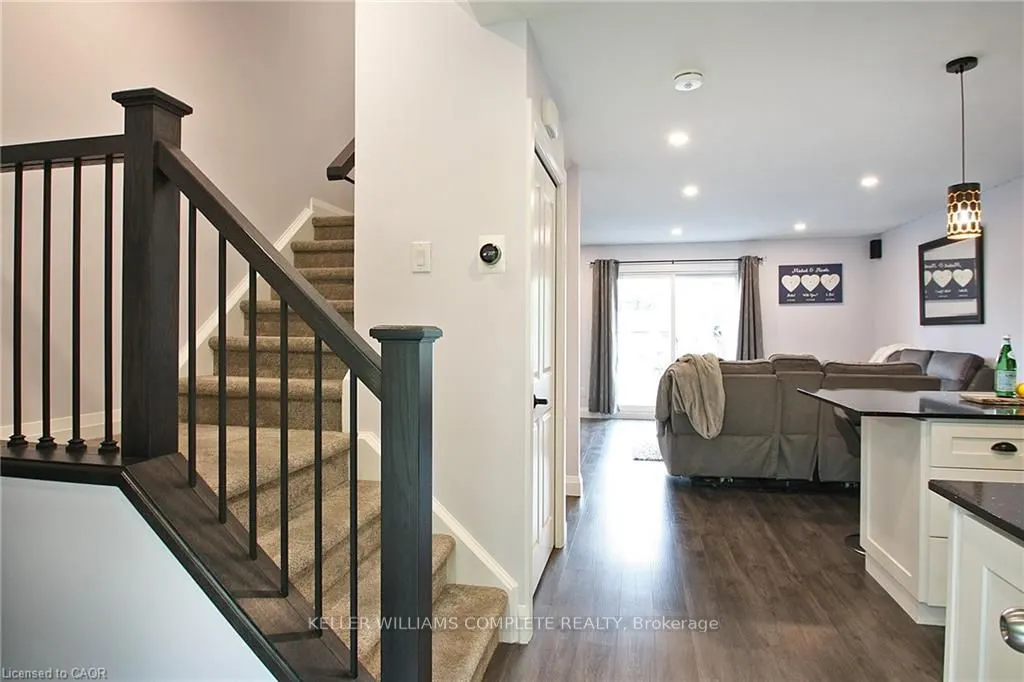 410 Pioneer Drive, #6
