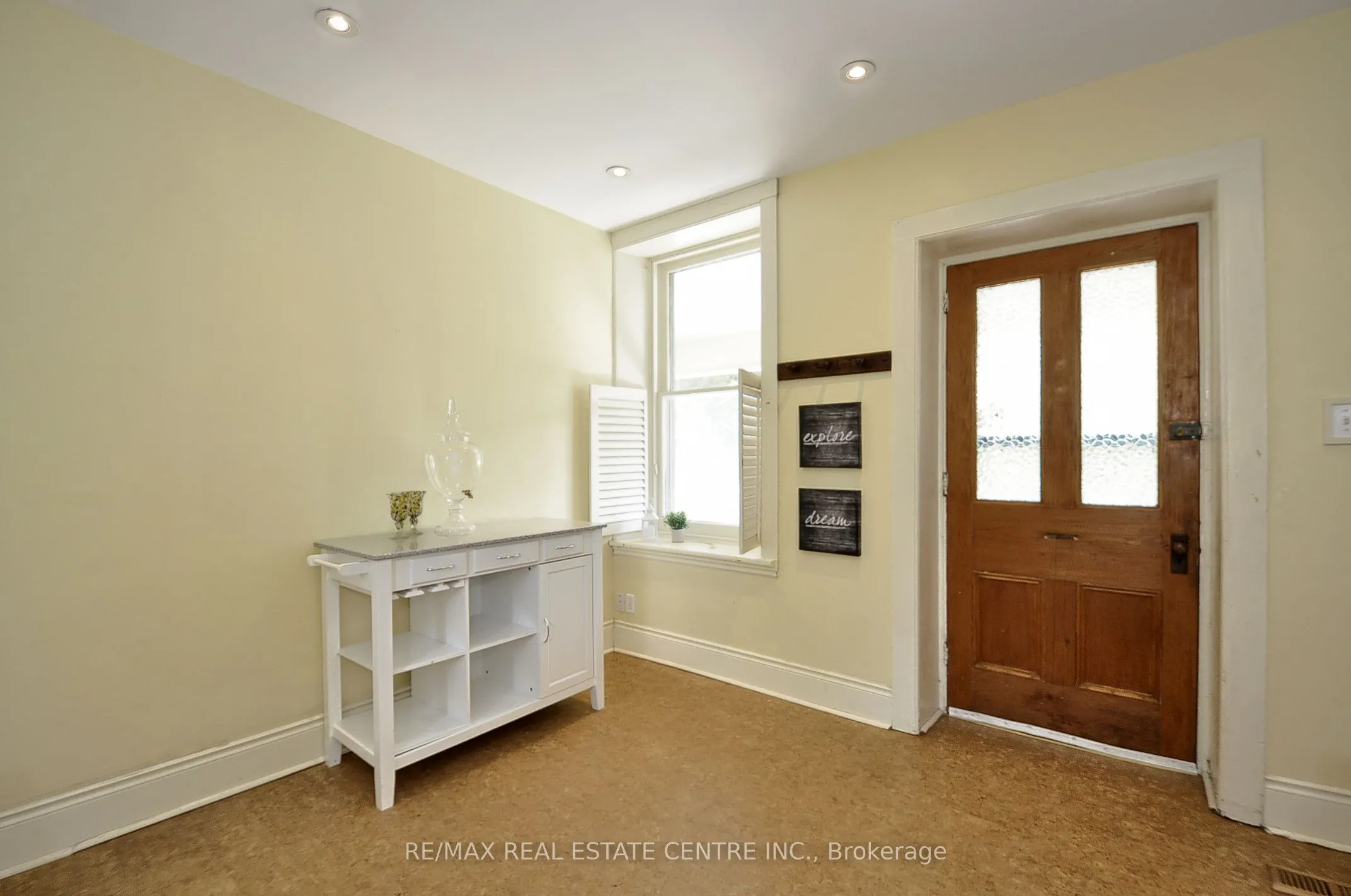 110 Grand Avenue S