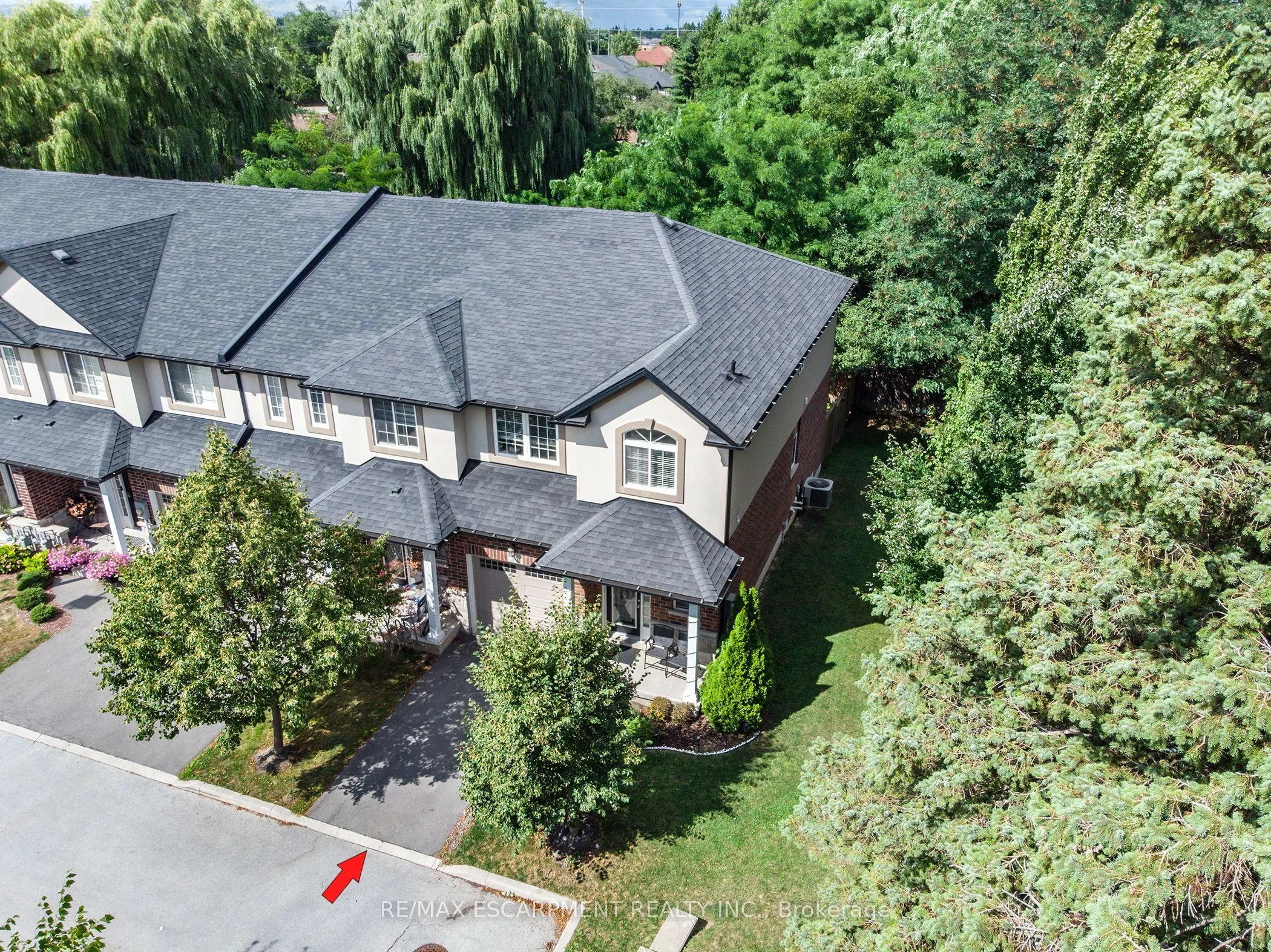 345 Glancaster Road, #14
