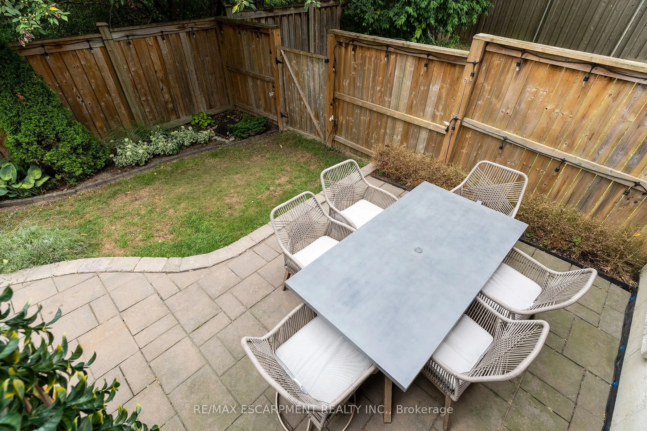 345 Glancaster Road, #14