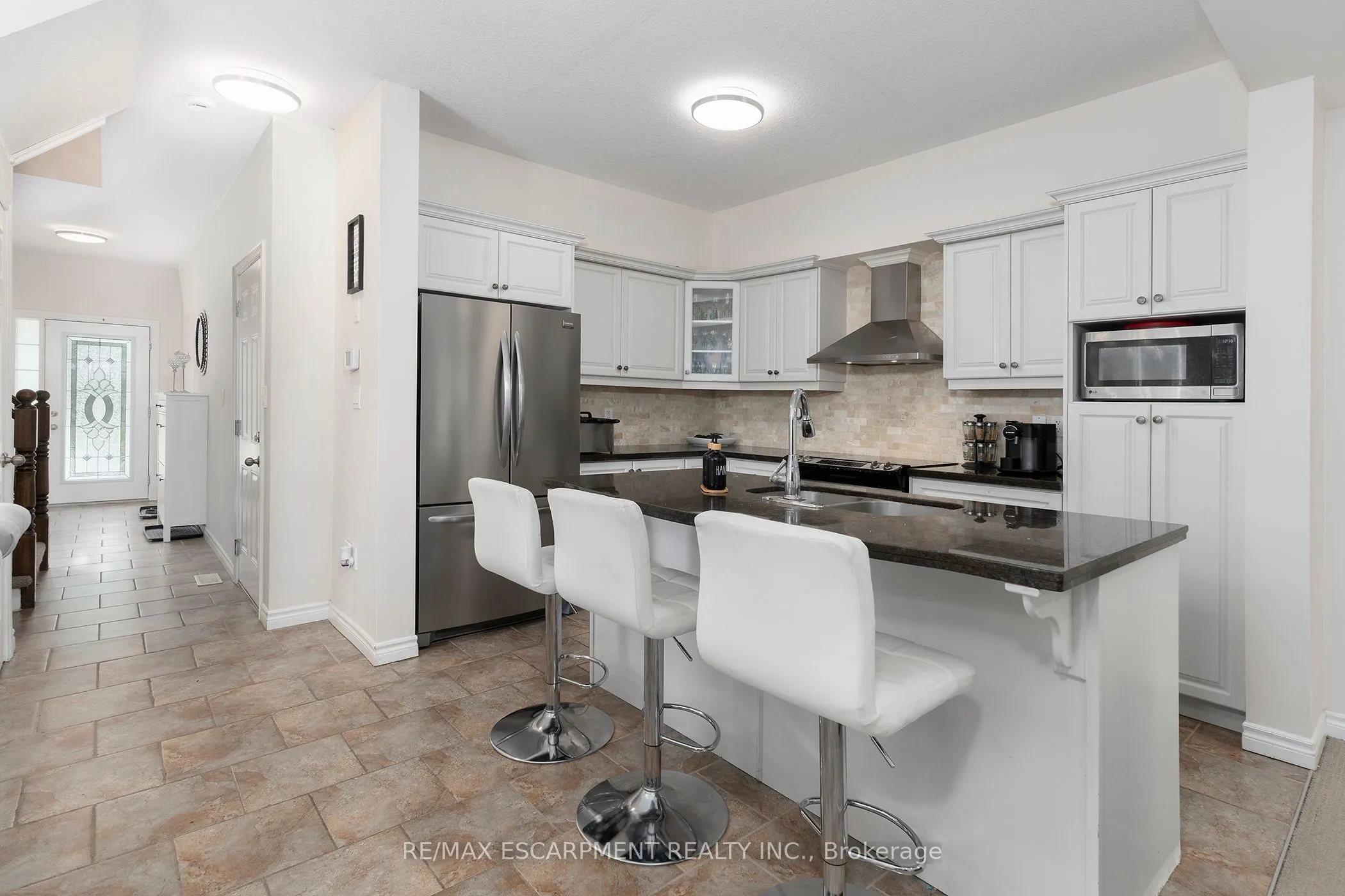 345 Glancaster Road, #14