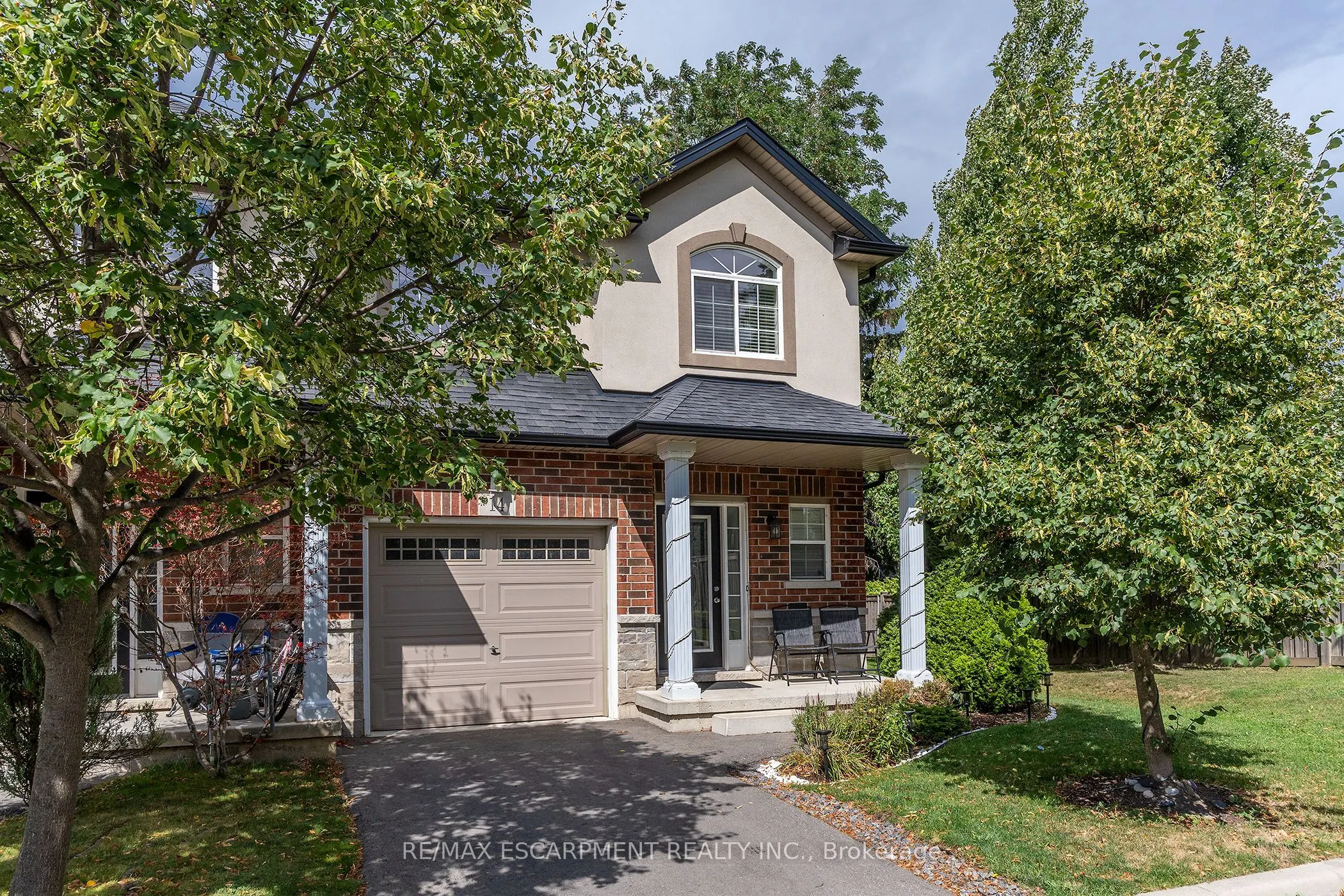 345 Glancaster Road, #14