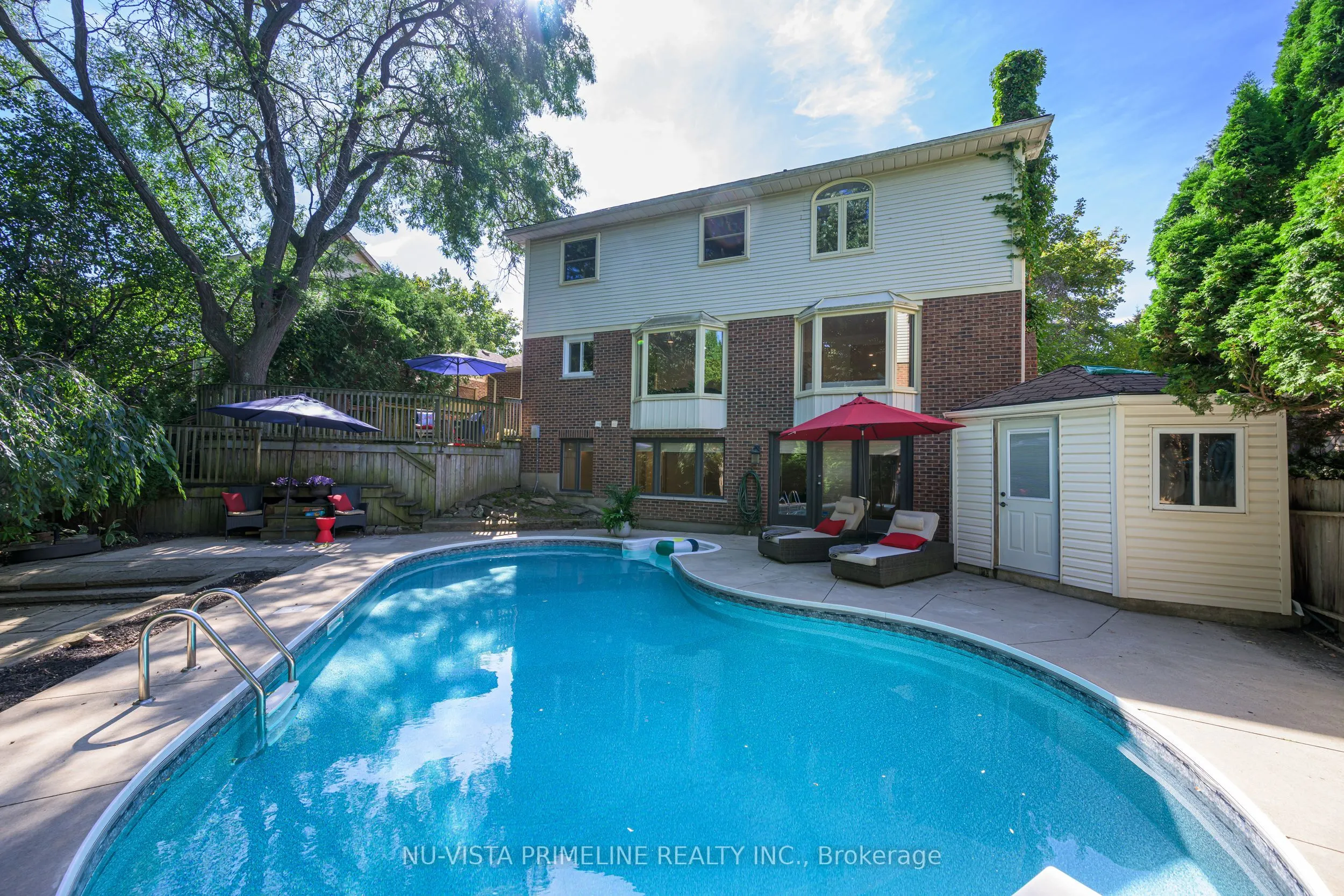 50 Meridene Crescent E
