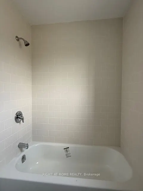 9 Waterleaf Trail