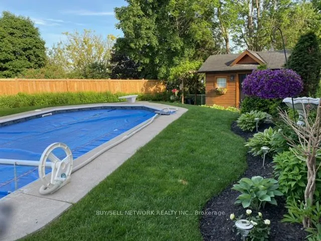 2504 Idyllwood Crescent