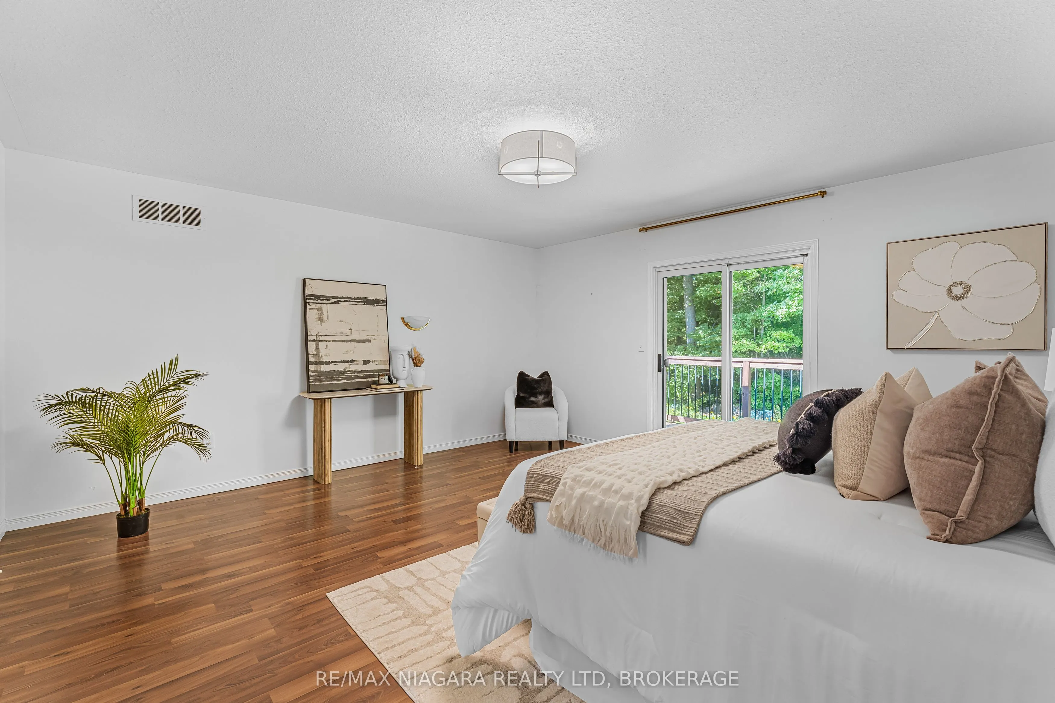 113 Foxtail Avenue
