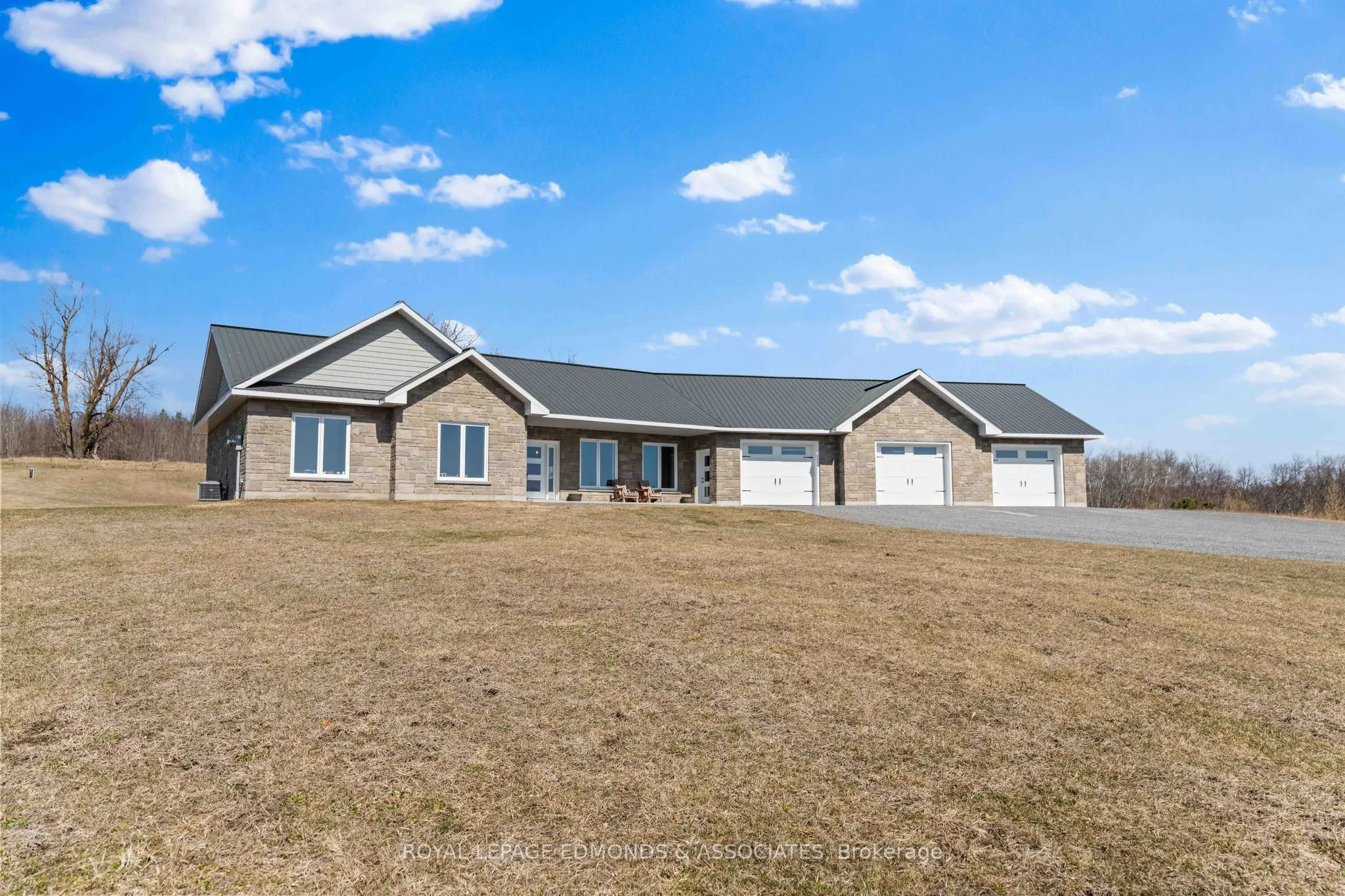 346 Foresters Falls Road