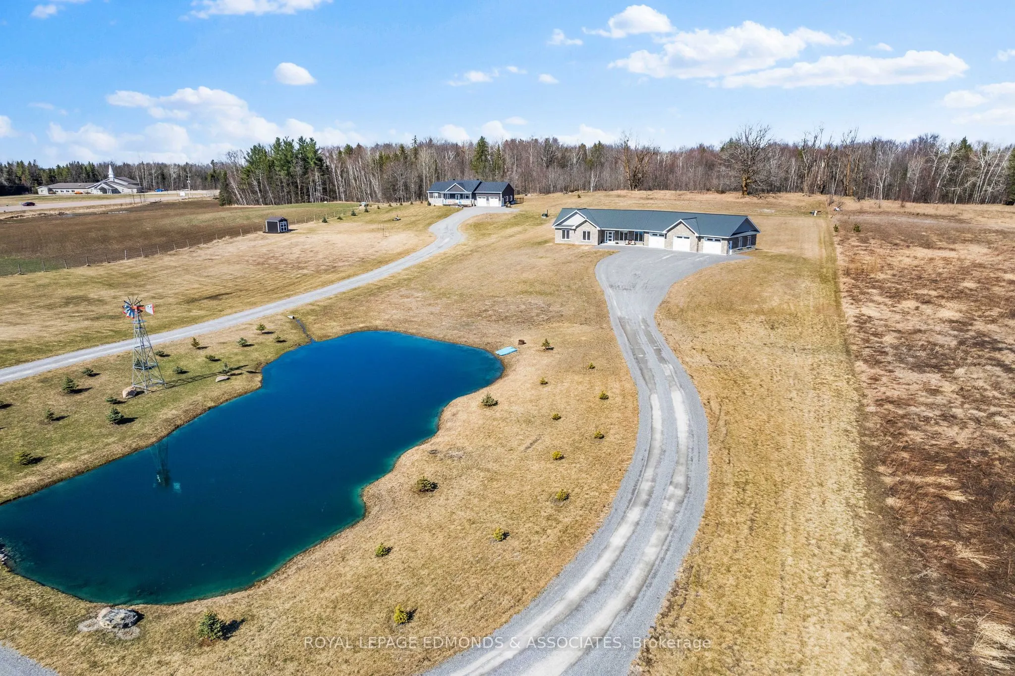 346 Foresters Falls Road
