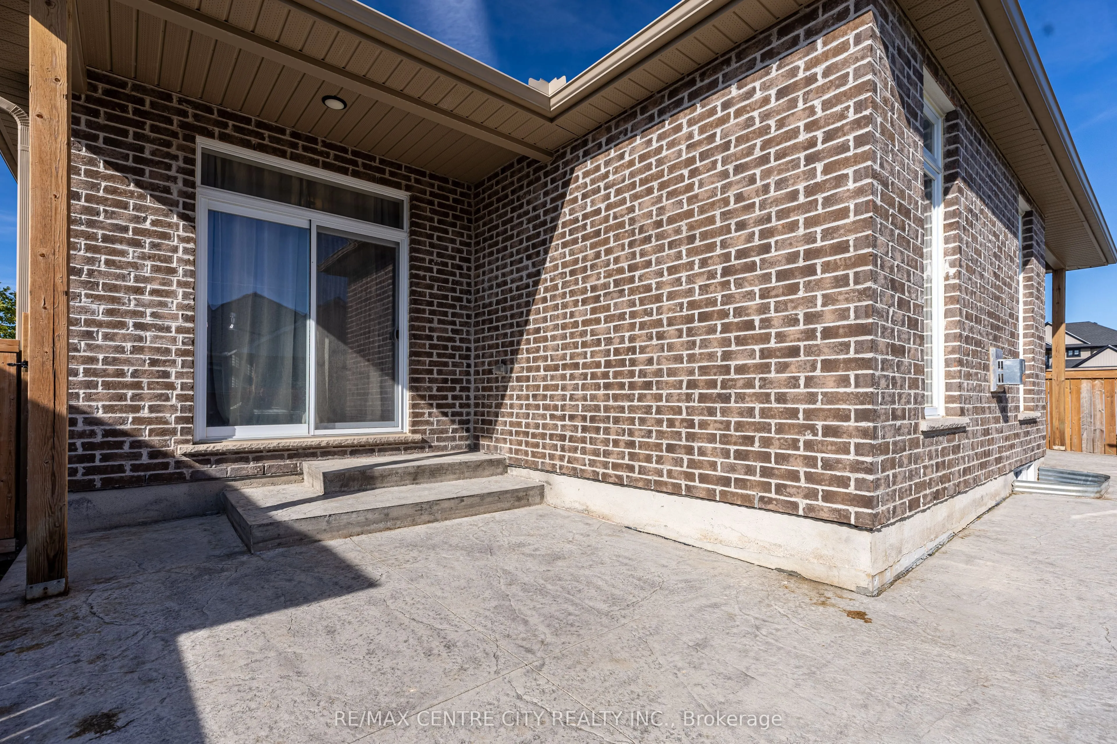 18 Murifield Drive