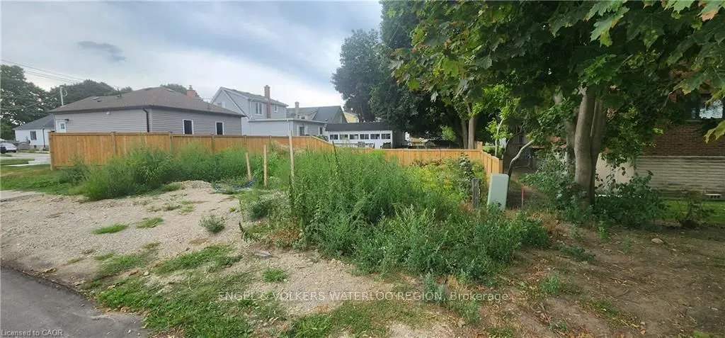 457 Maple Avenue