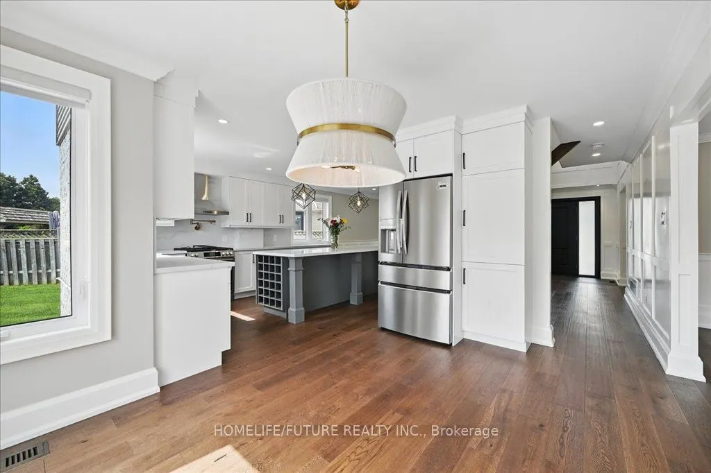 7 Grandview Avenue