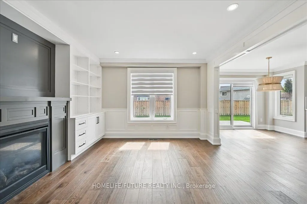 7 Grandview Avenue