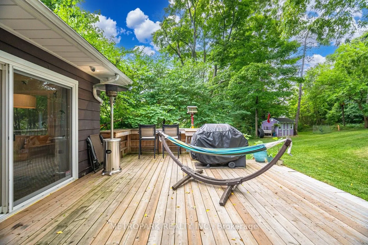 82 Creighton Road