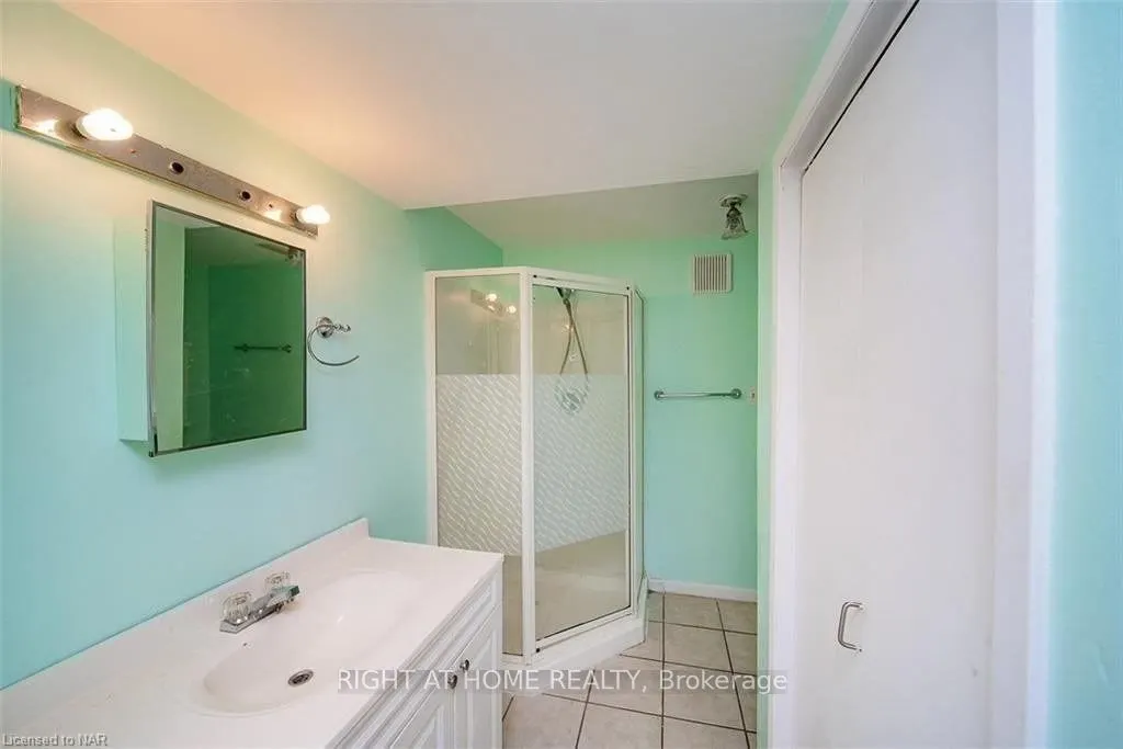 3 Herrick Avenue, #Bsmt