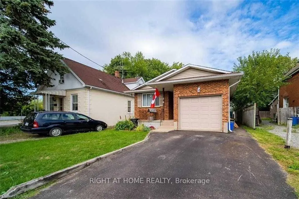 3 Herrick Avenue, #Bsmt