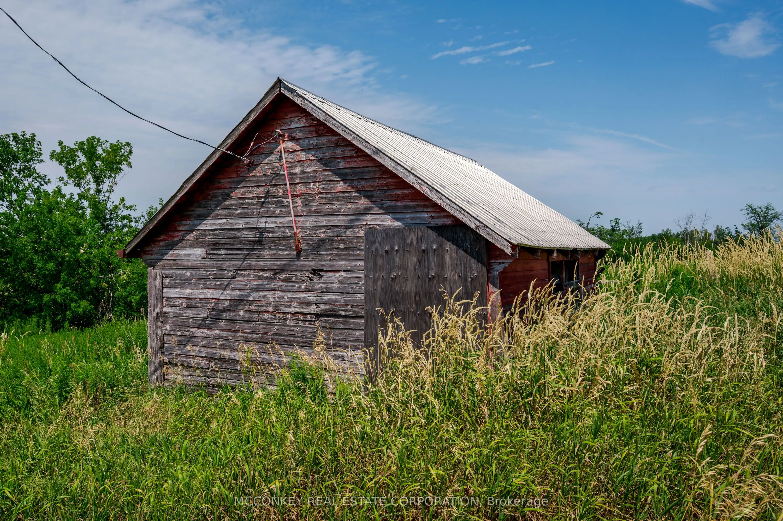 2137 DRUMMOND Line