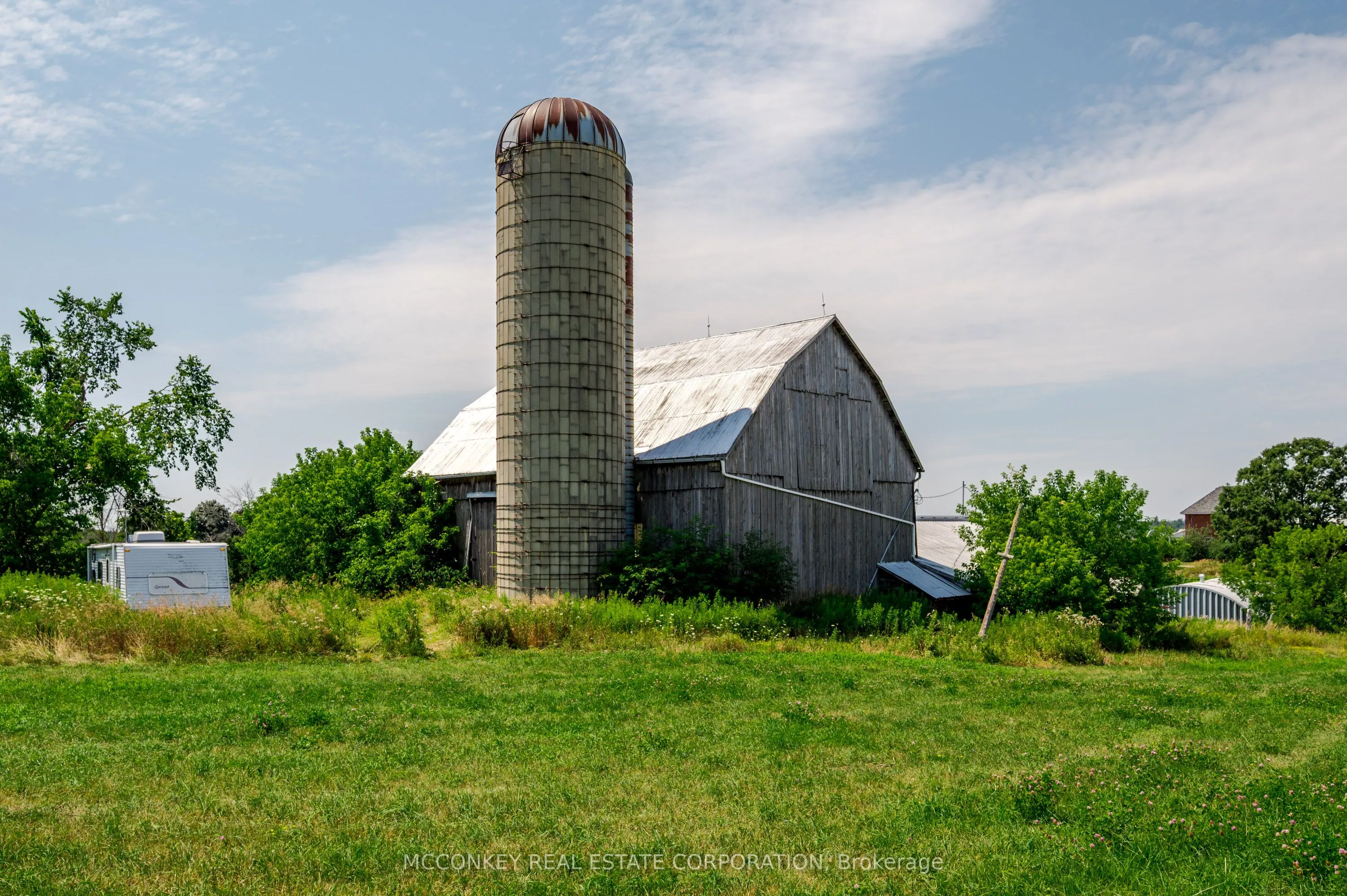 2137 DRUMMOND Line