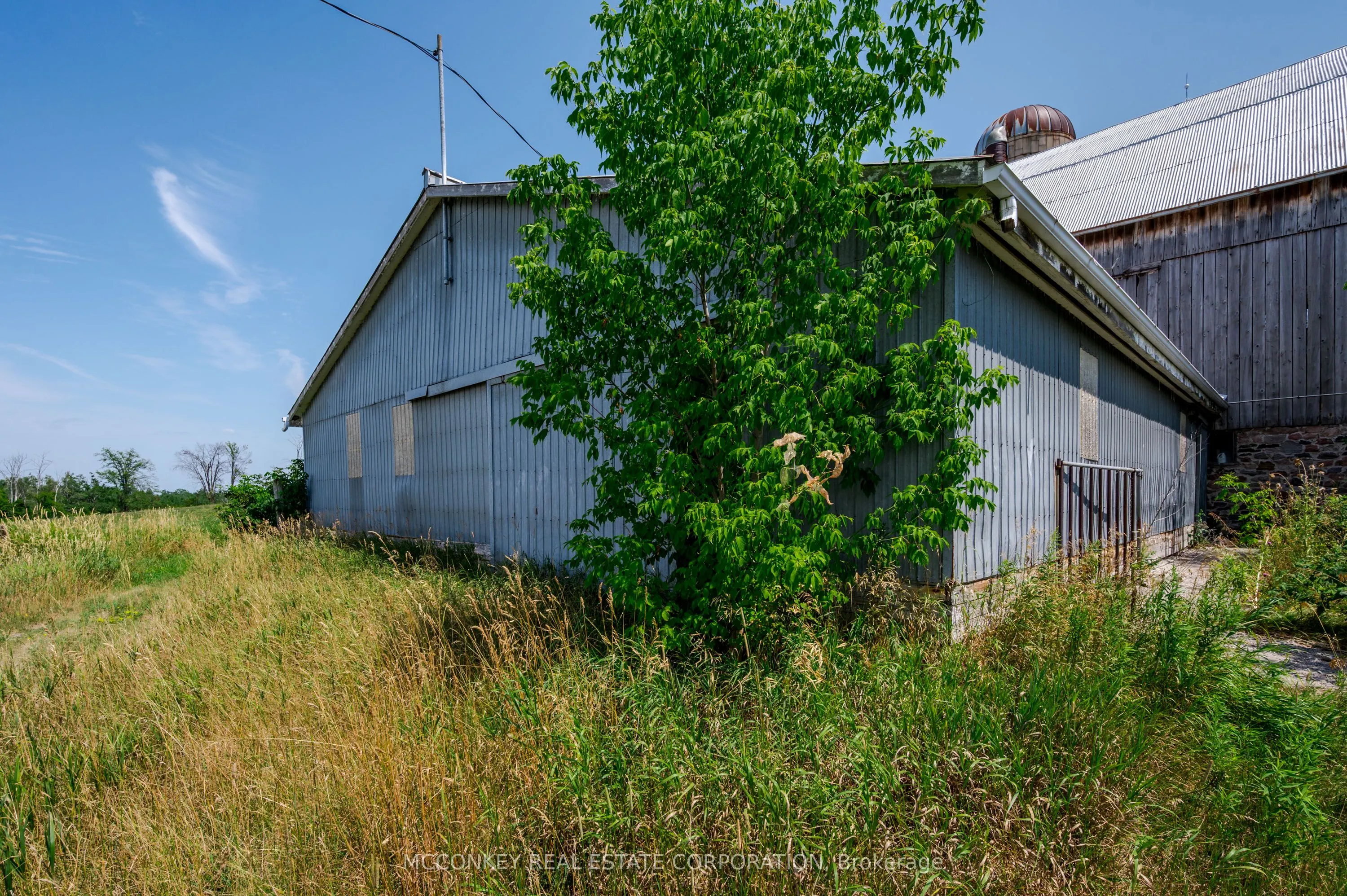2137 DRUMMOND Line