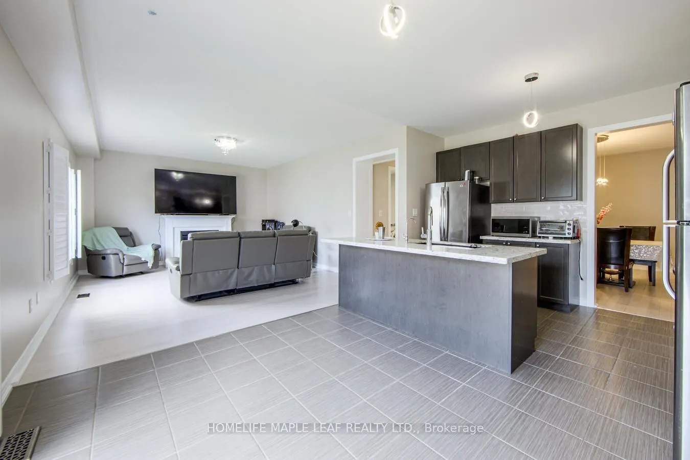 535 Wansbrough Way