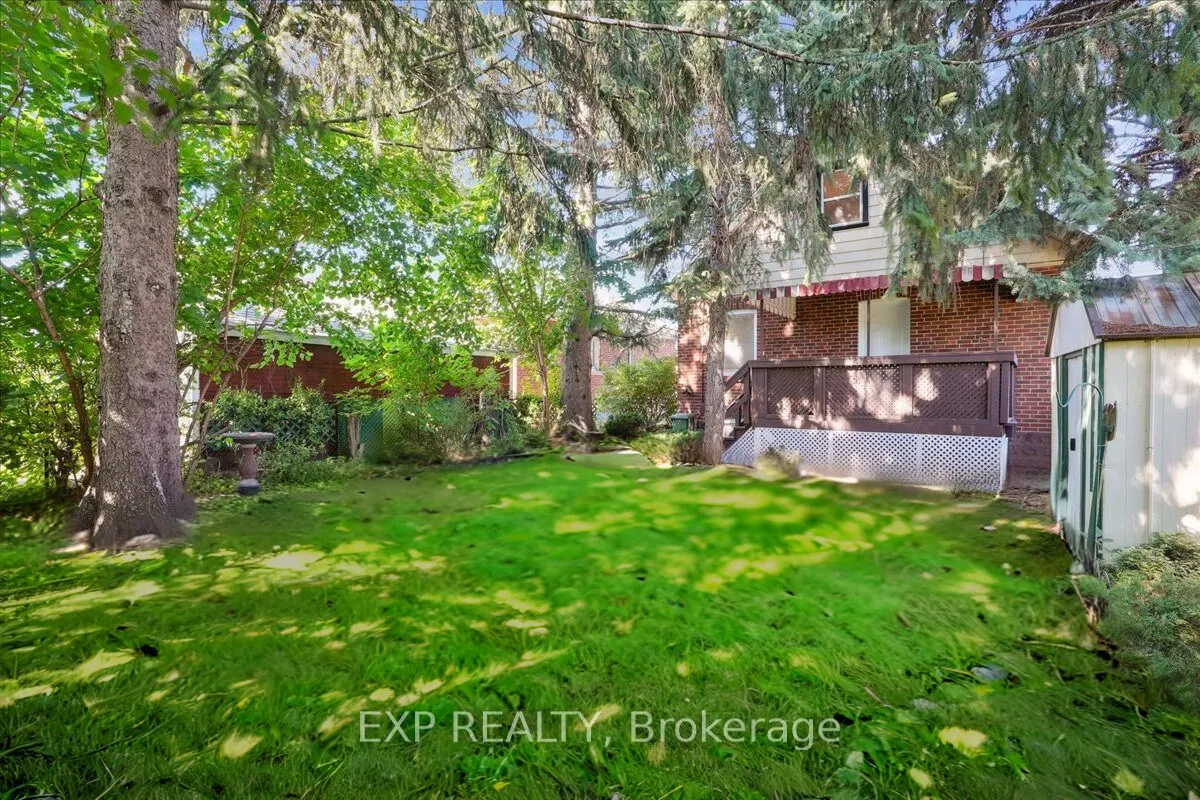 41 Cameron Avenue S