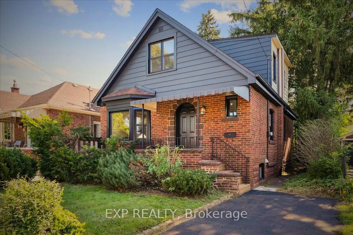 41 Cameron Avenue S