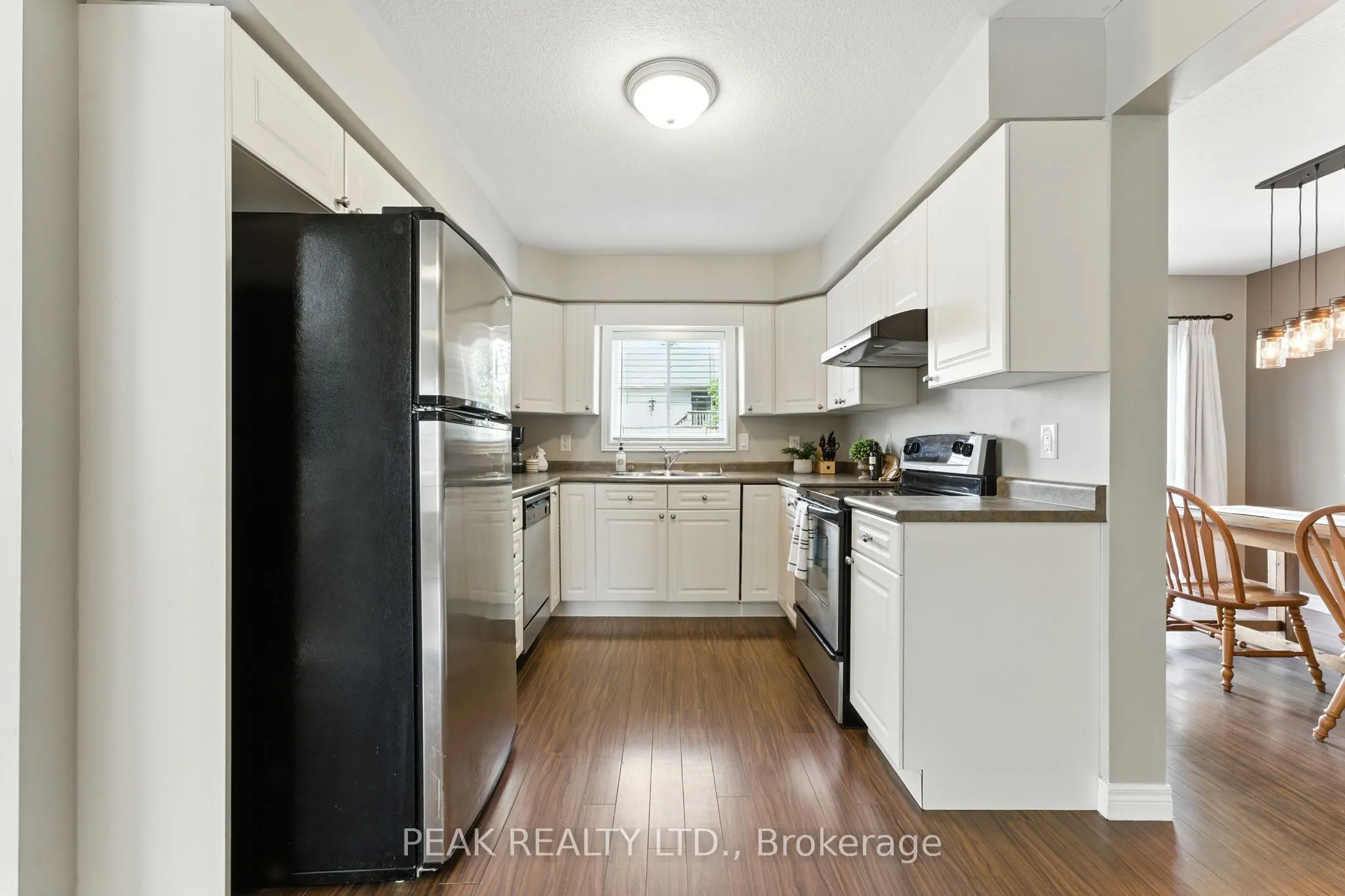 11 Macpherson Drive