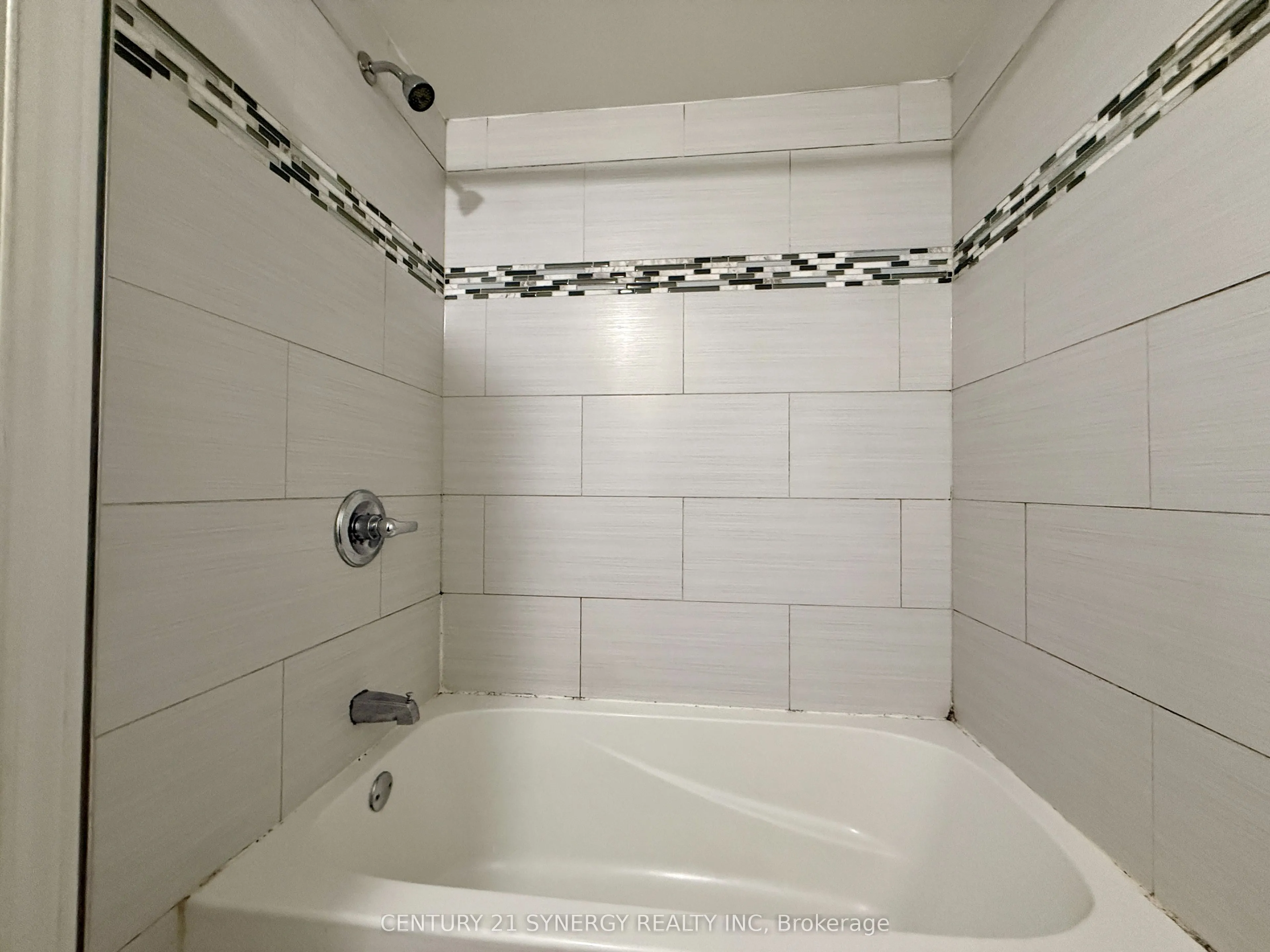 1601 Cheevers Crescent, #80