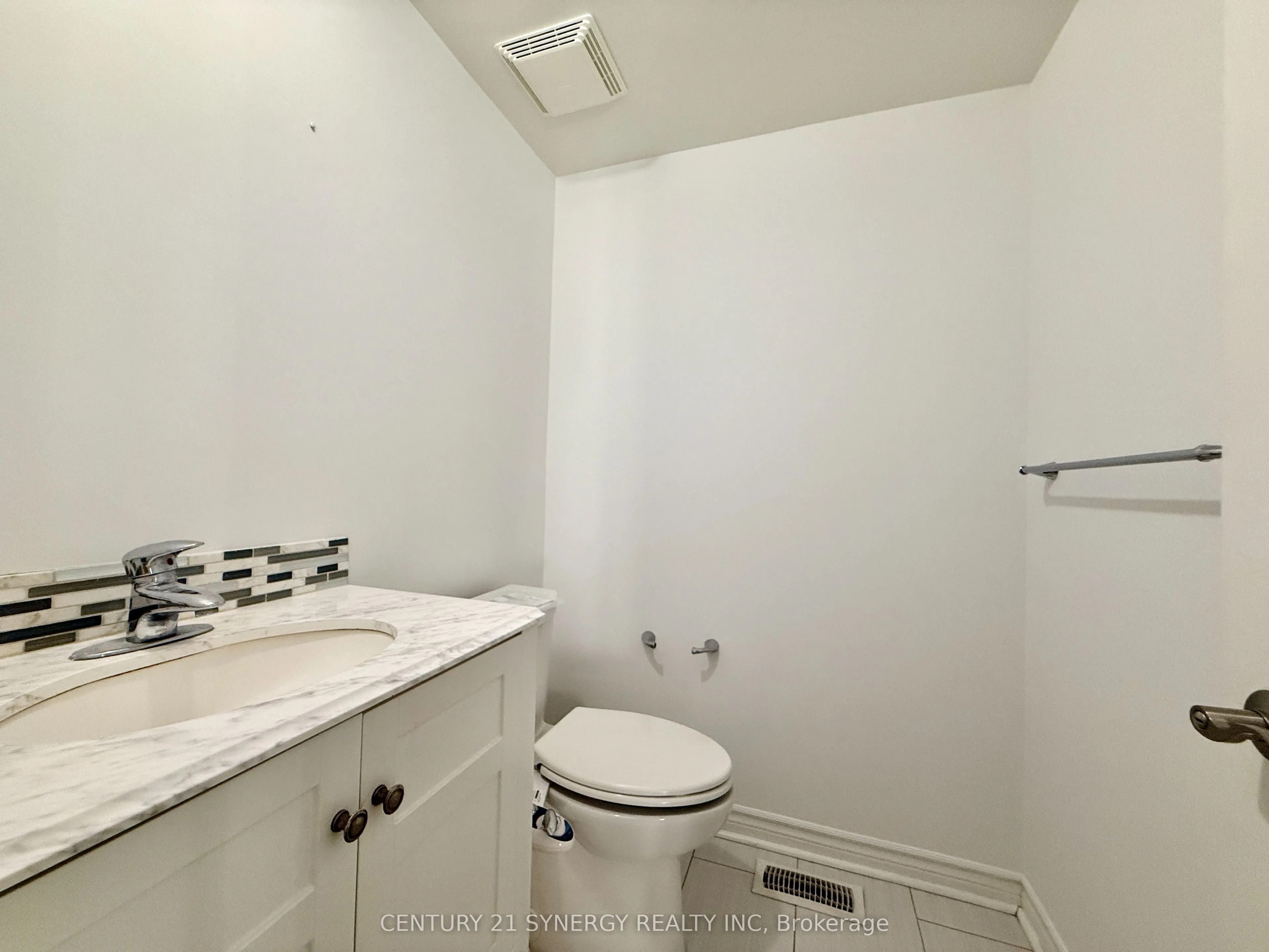 1601 Cheevers Crescent, #80