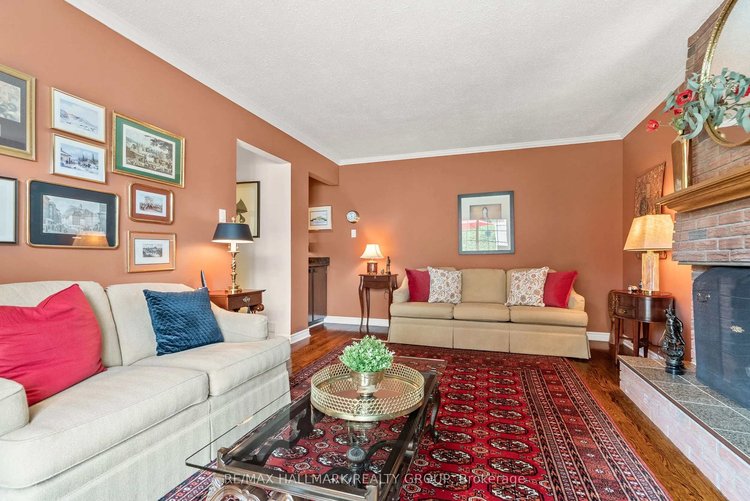52 Knollsbrook Drive