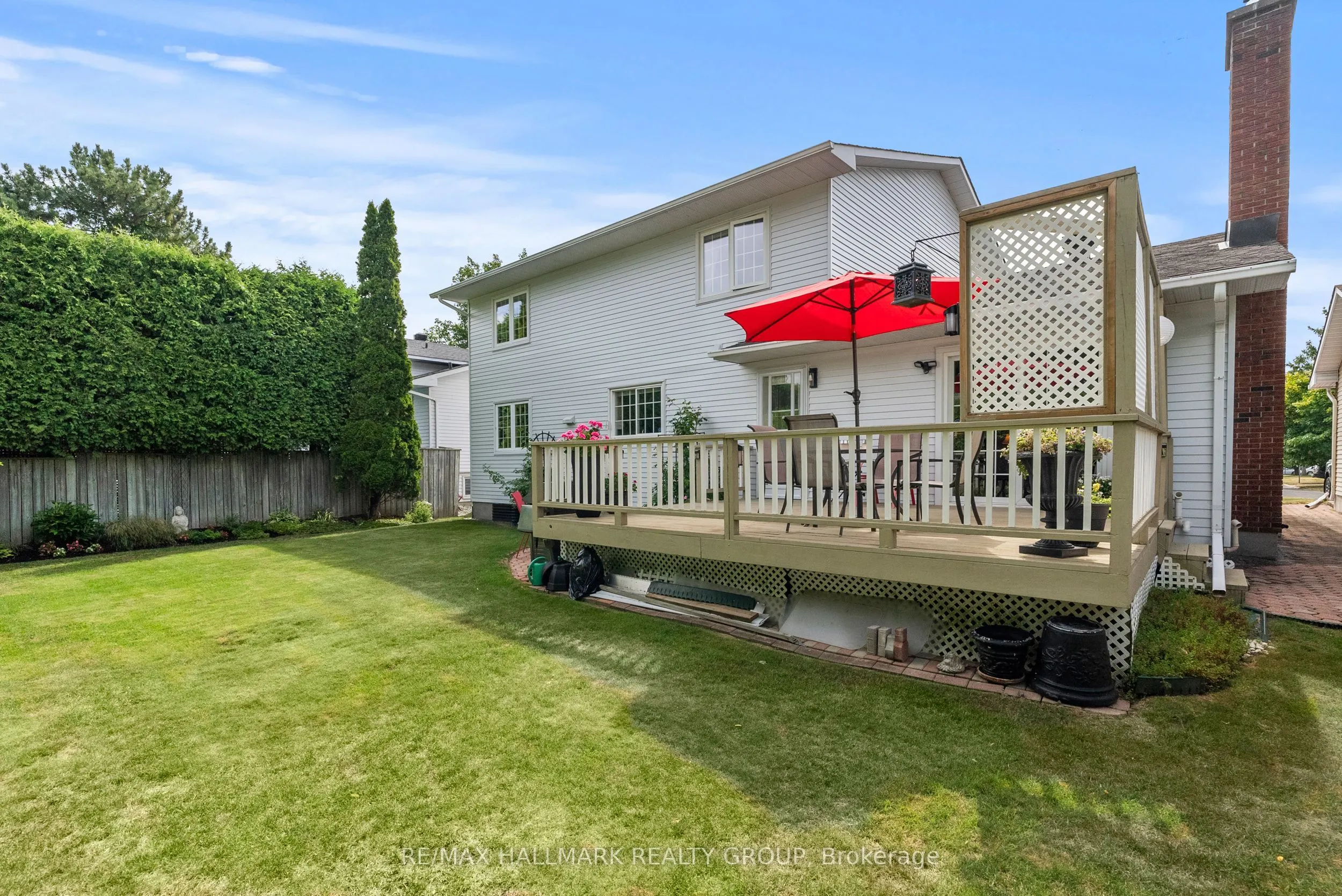 52 Knollsbrook Drive