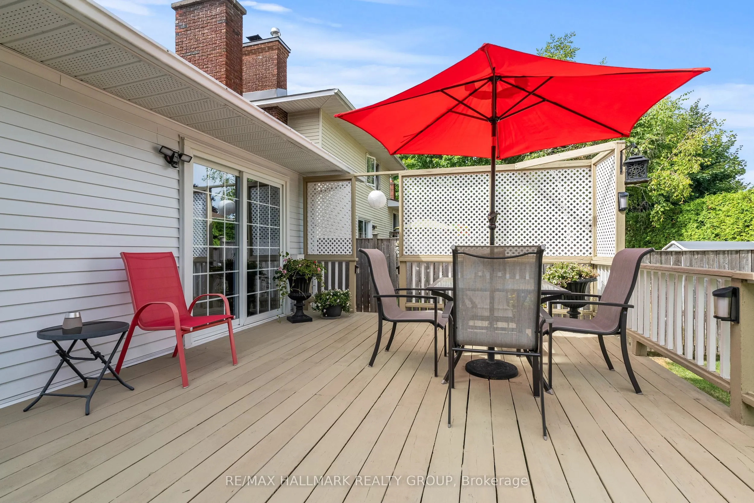 52 Knollsbrook Drive