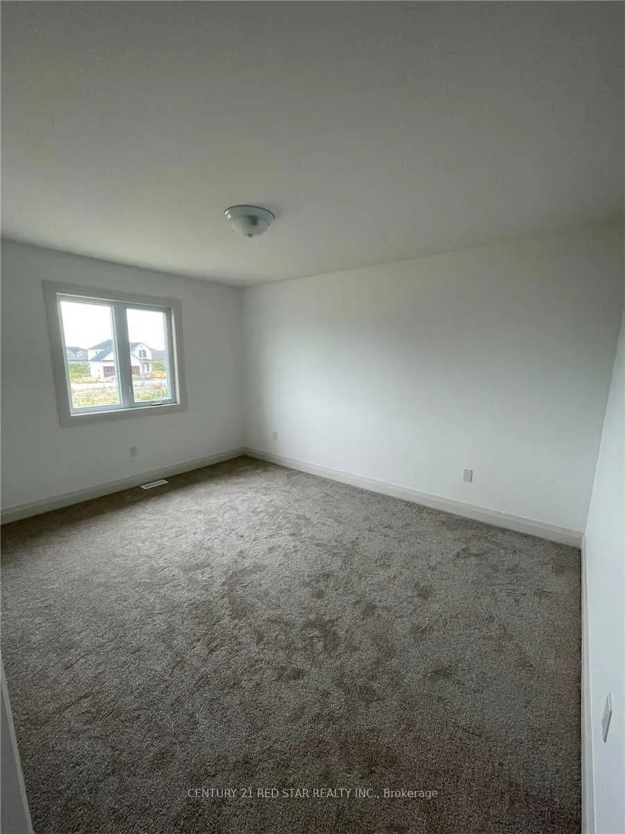 24 Rosina Lane
