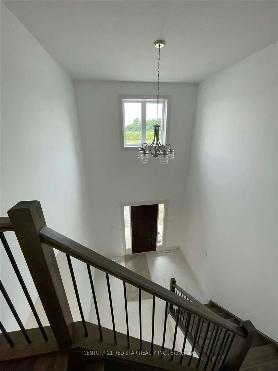 24 Rosina Lane