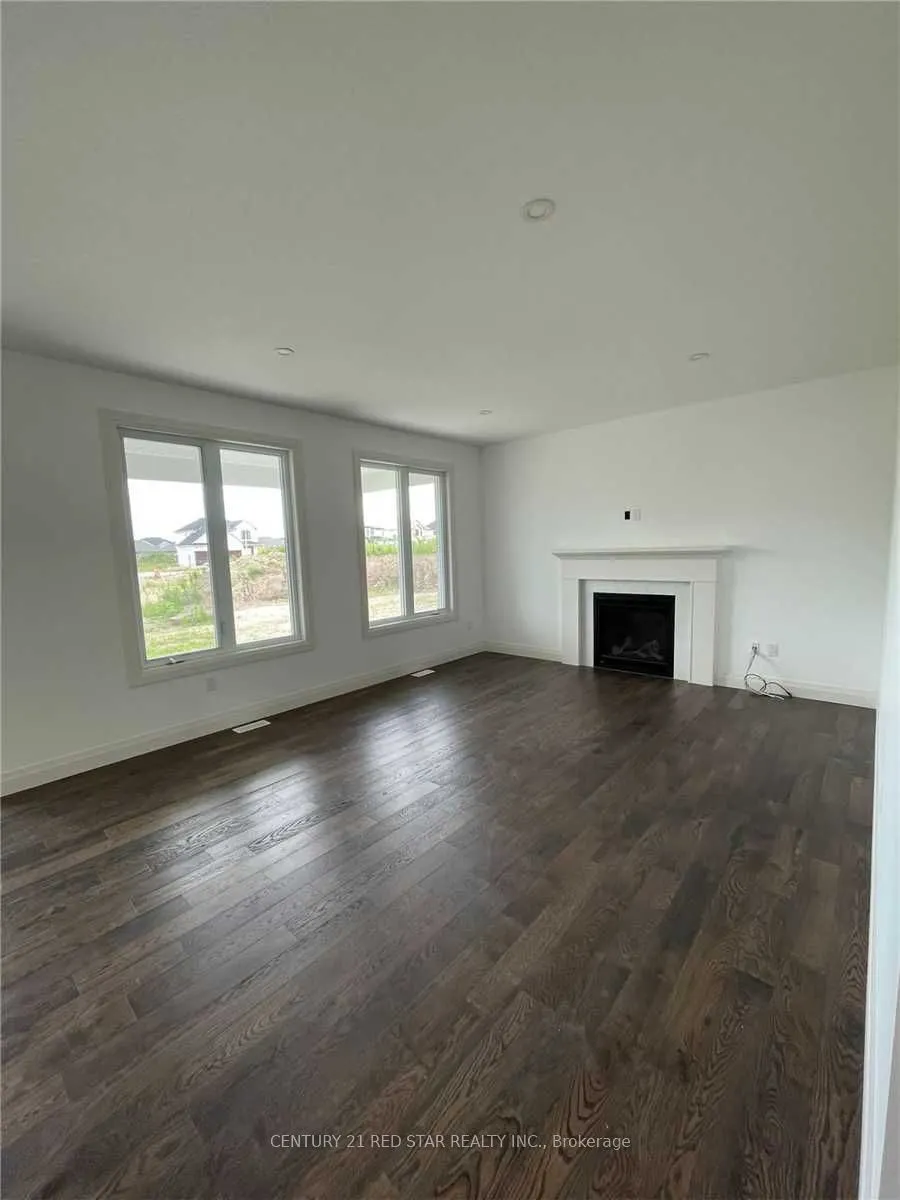 24 Rosina Lane
