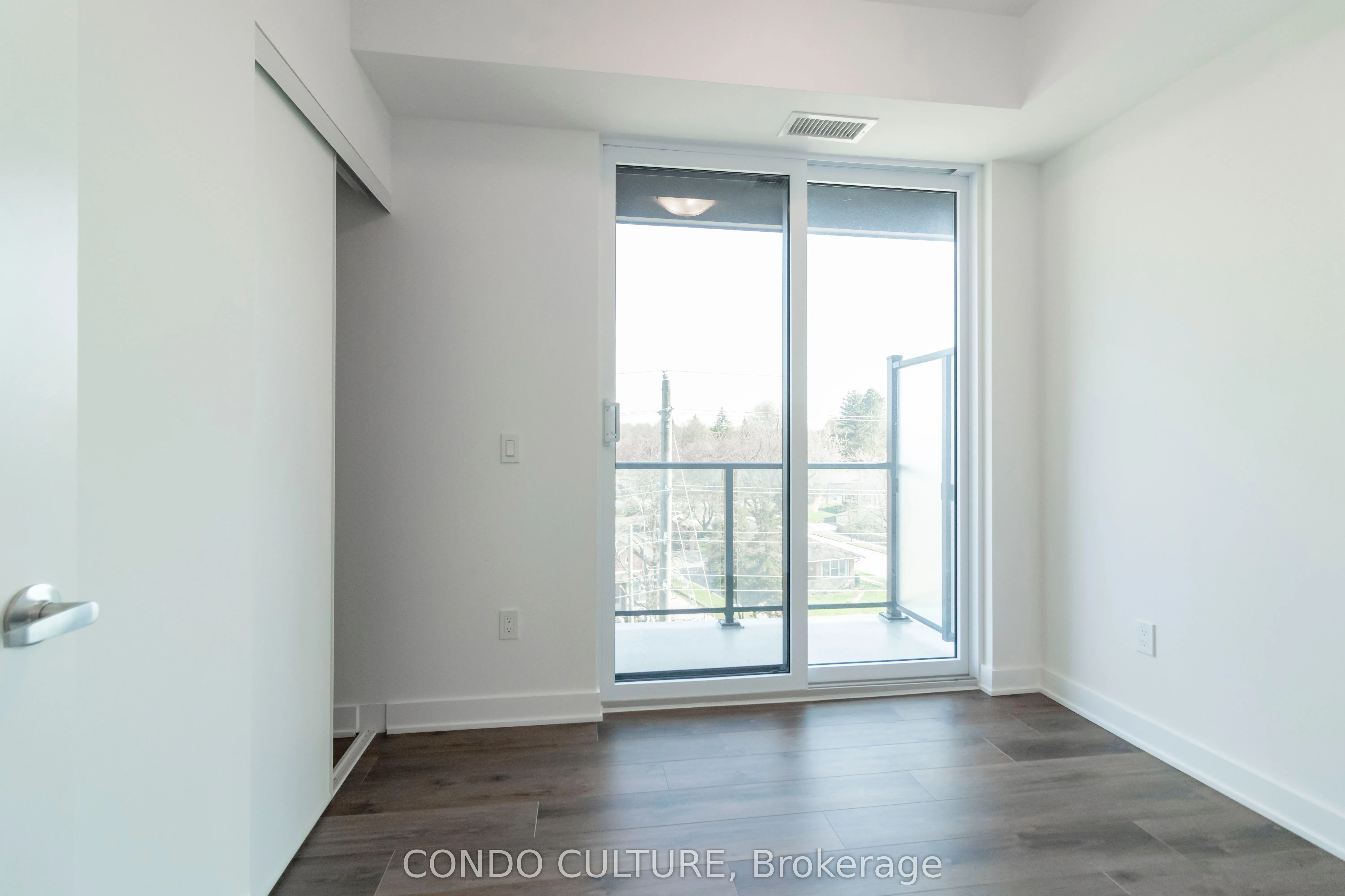 312 Erb Street W, #402