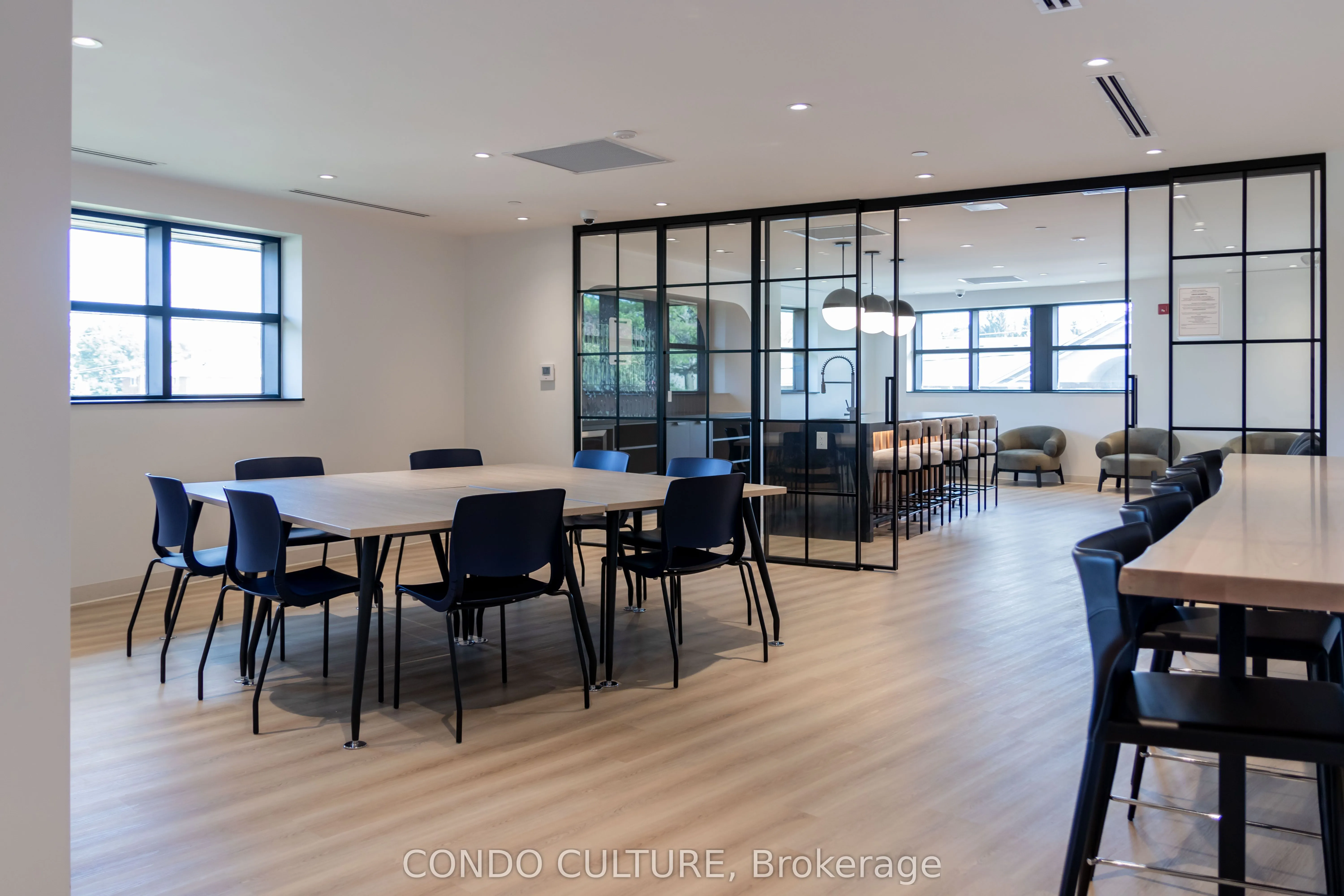312 Erb Street W, #402