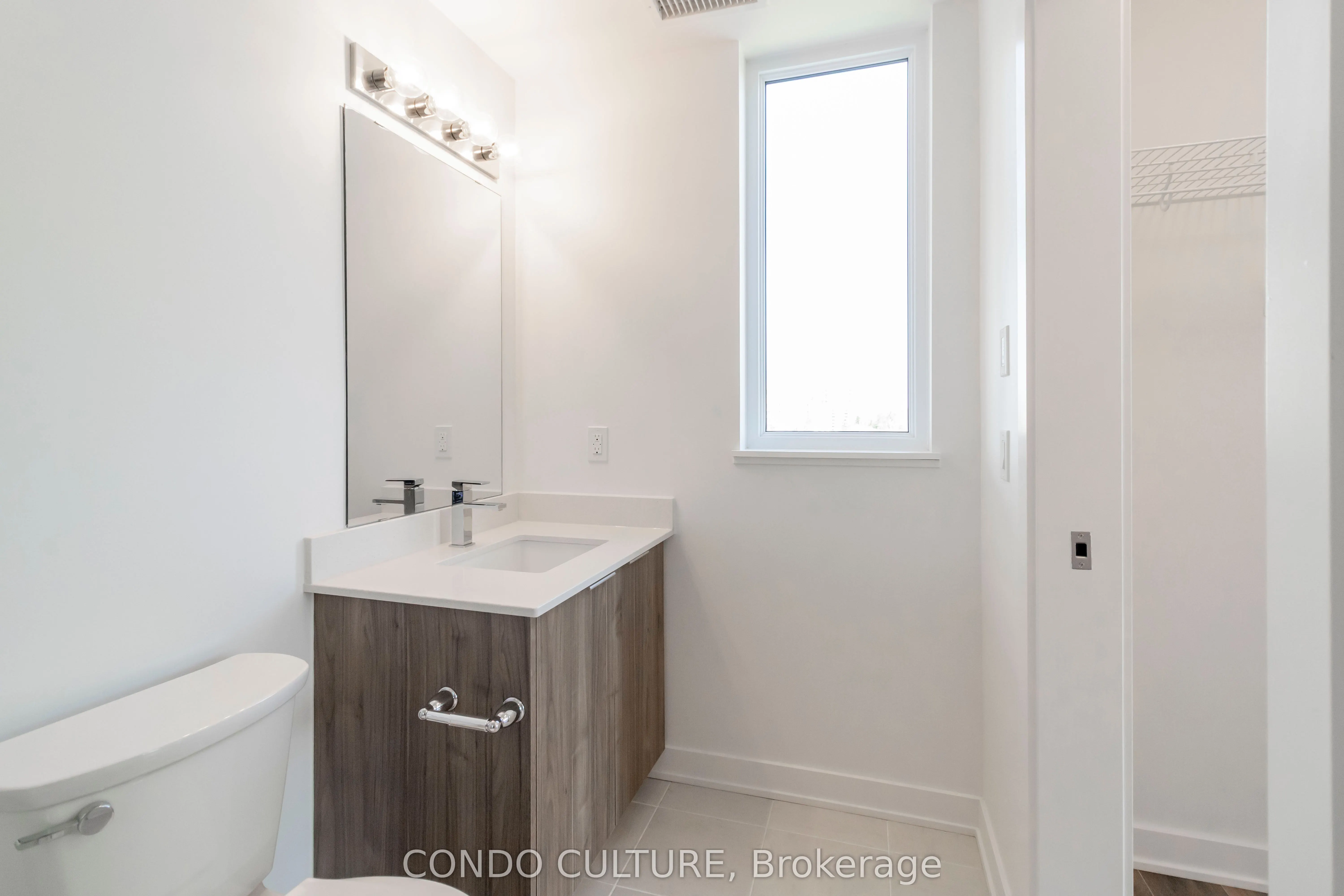 312 Erb Street W, #402