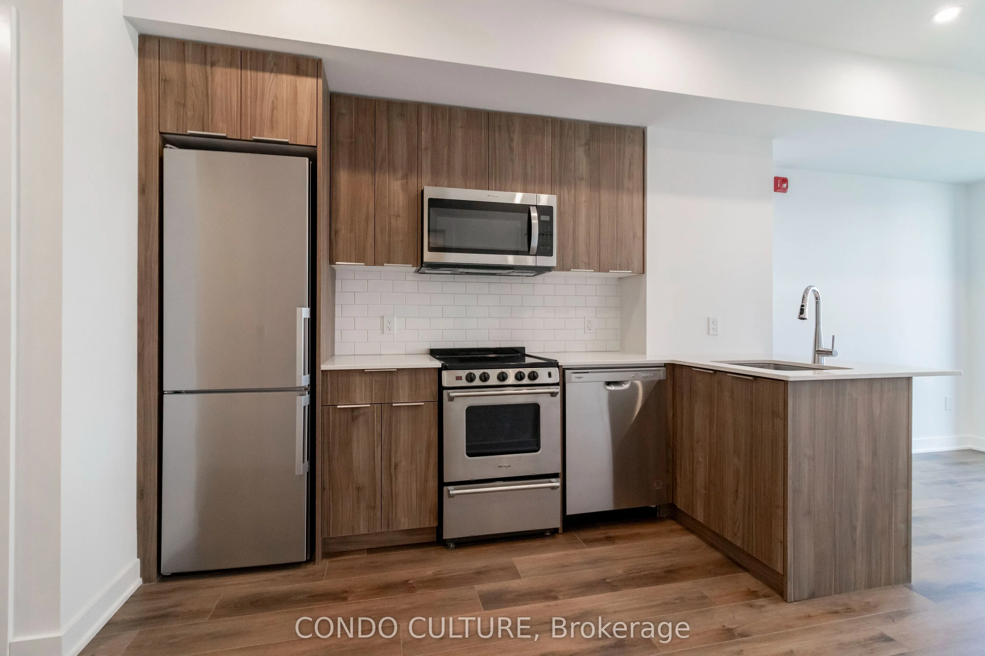 312 Erb Street W, #209