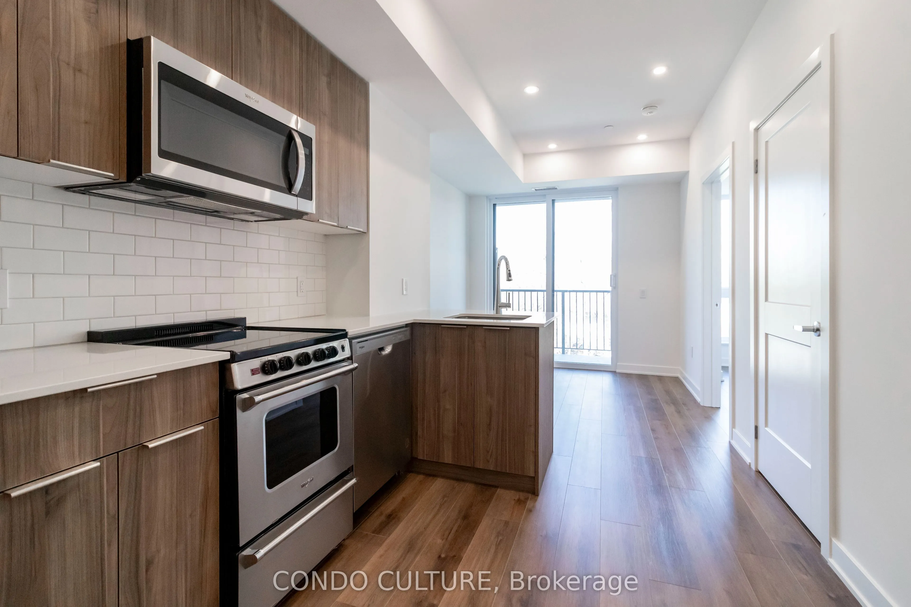 312 Erb Street W, #209
