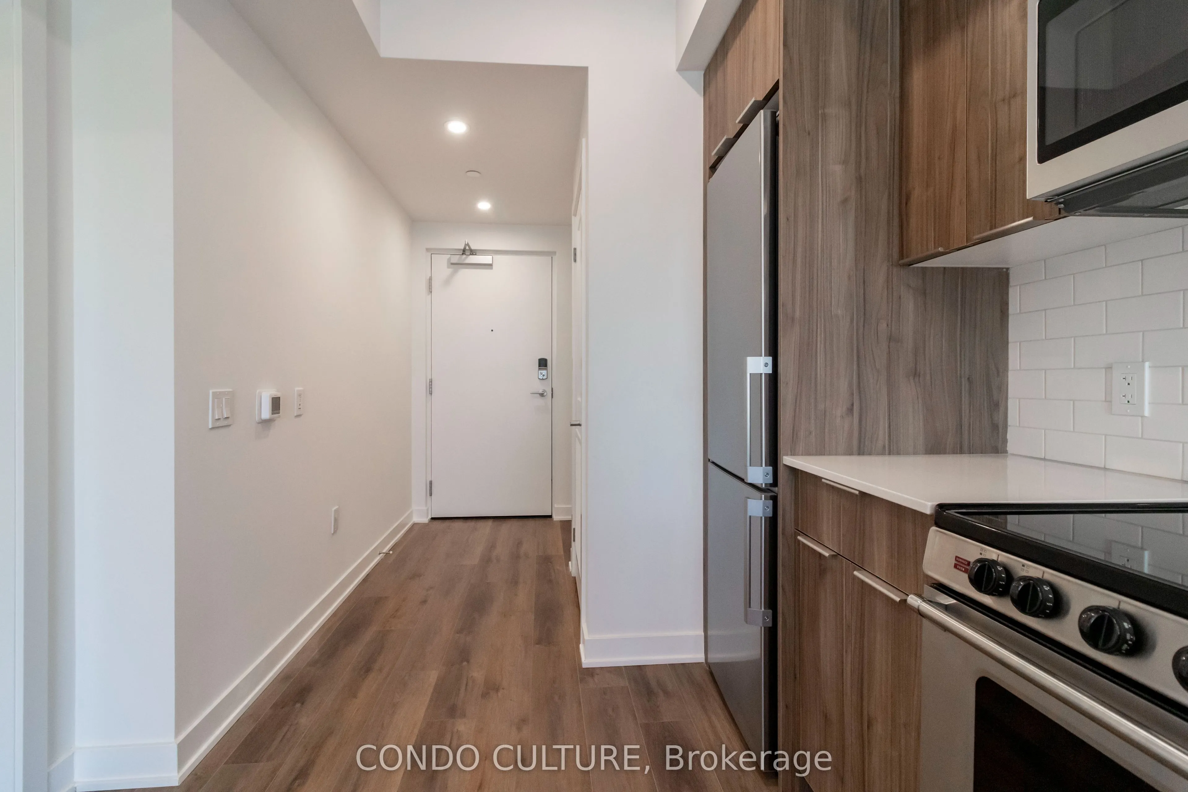 312 Erb Street W, #209