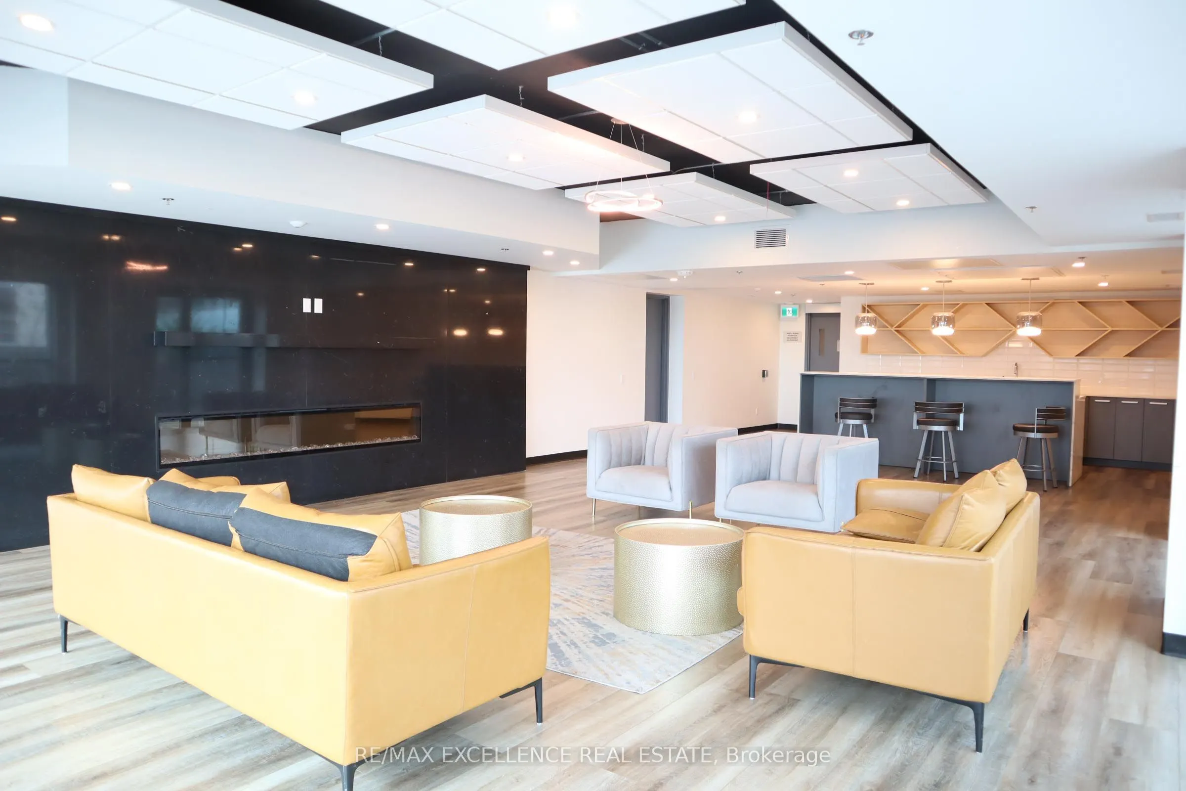 60 Frederick Street W, #2702