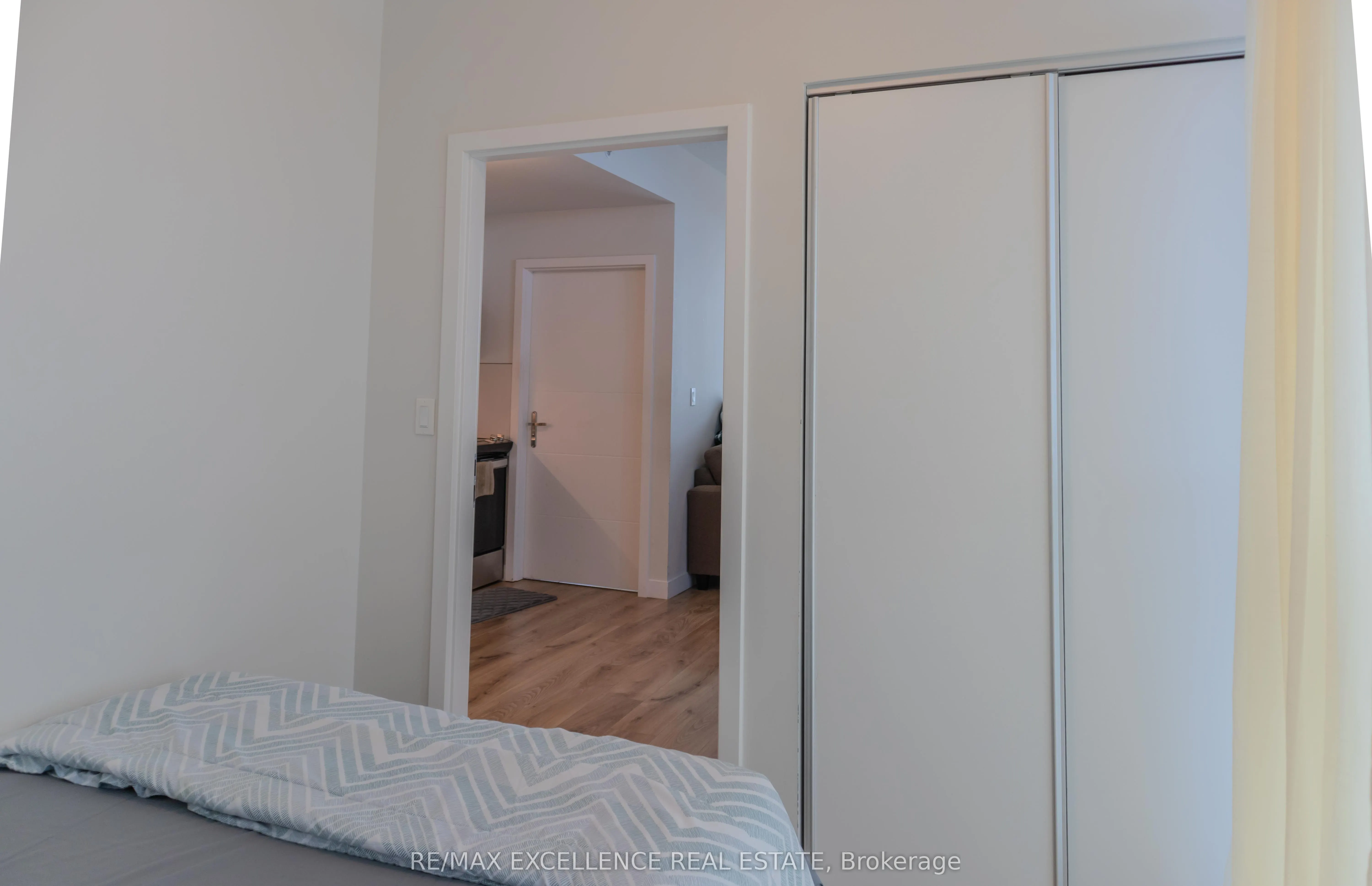 60 Frederick Street W, #2702
