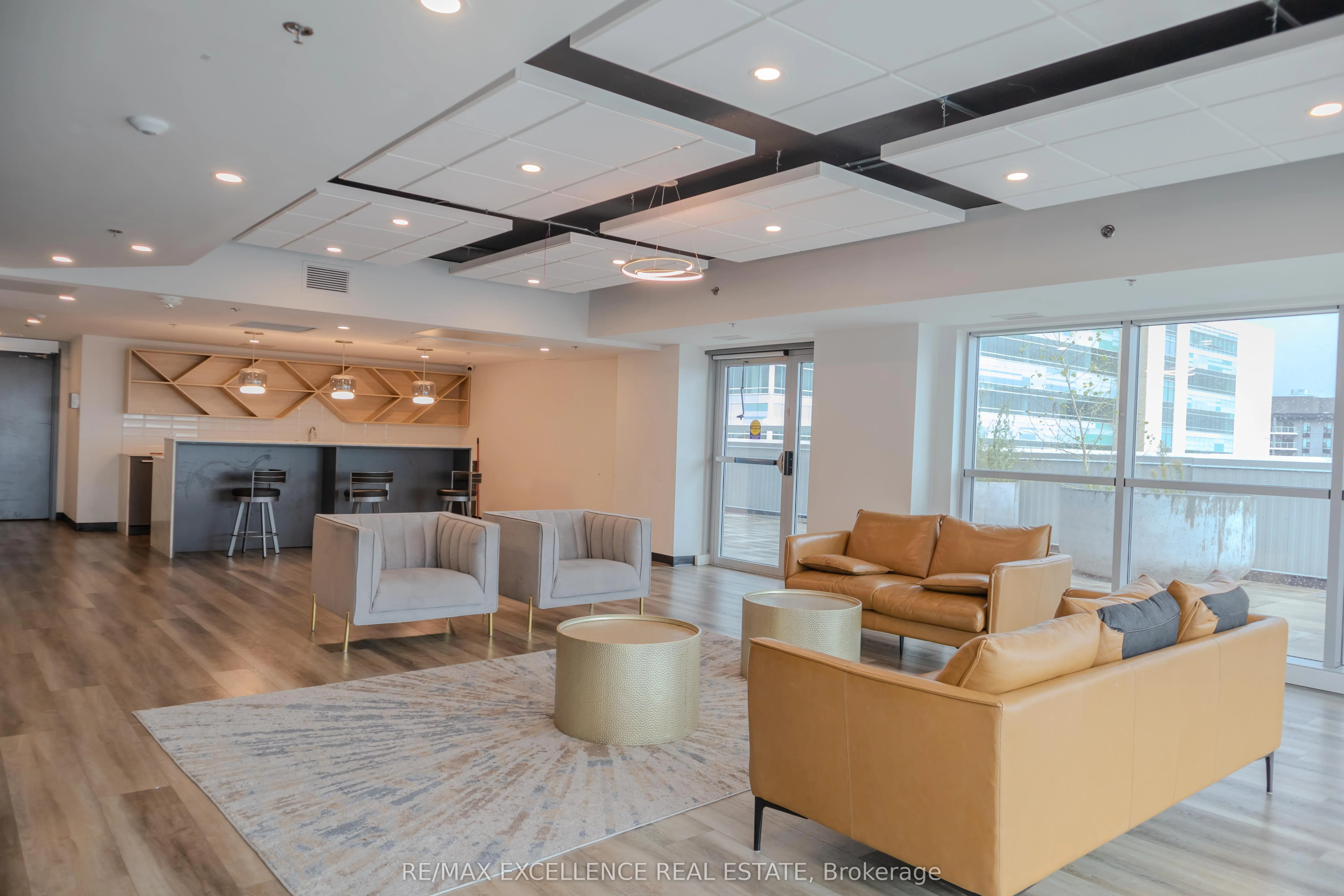 60 Frederick Street W, #2702