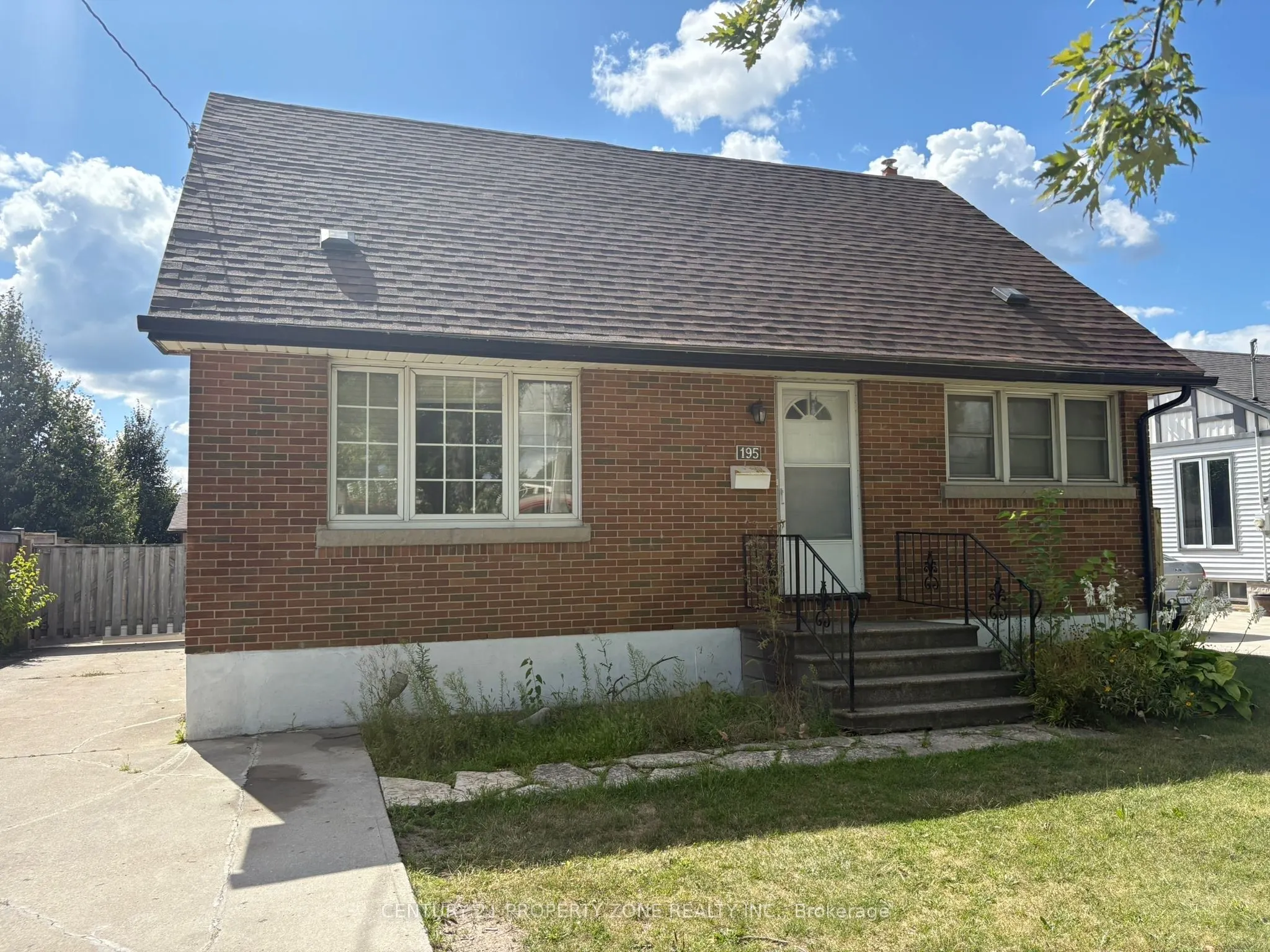 195 Clarke Road