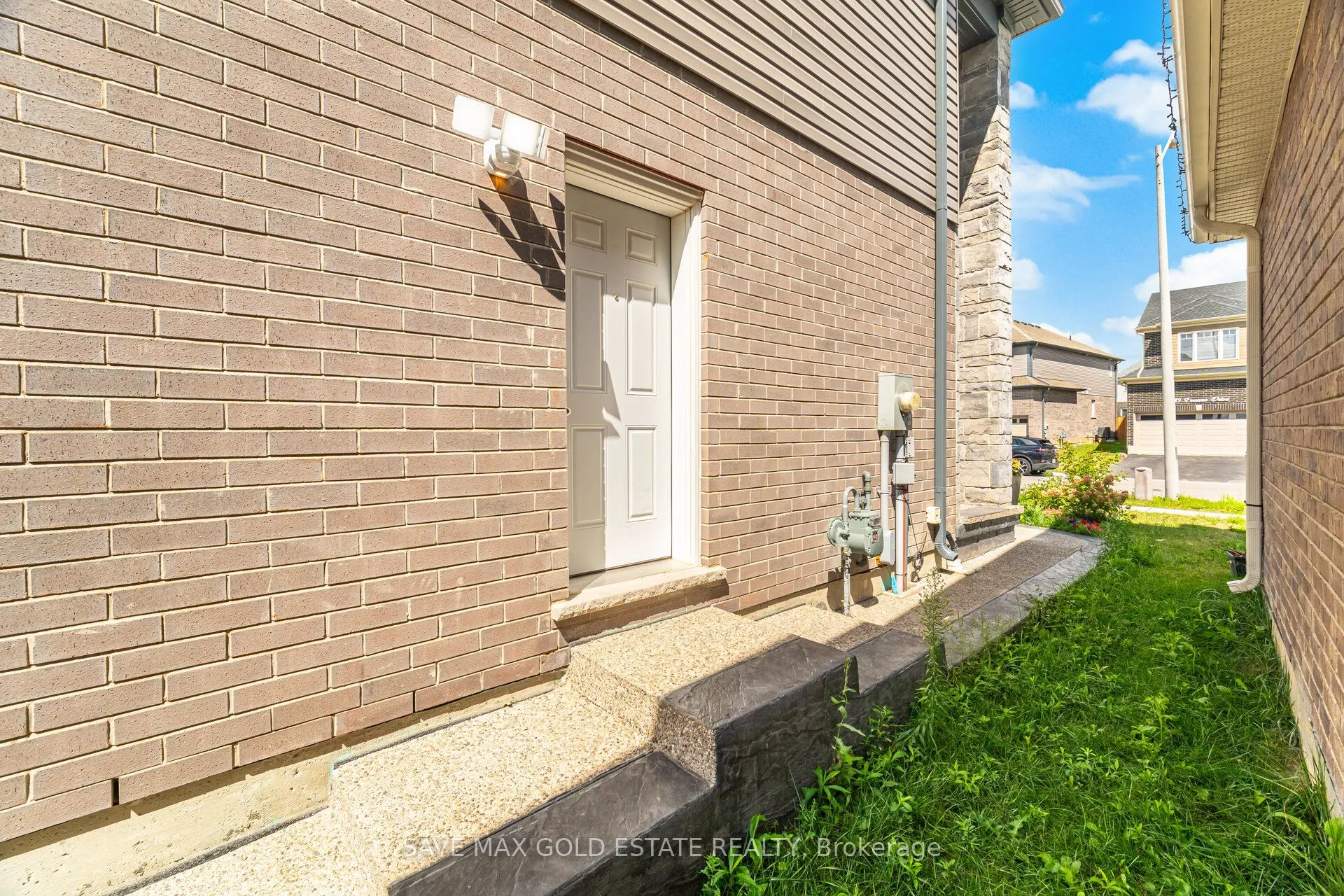 292 Freure Drive