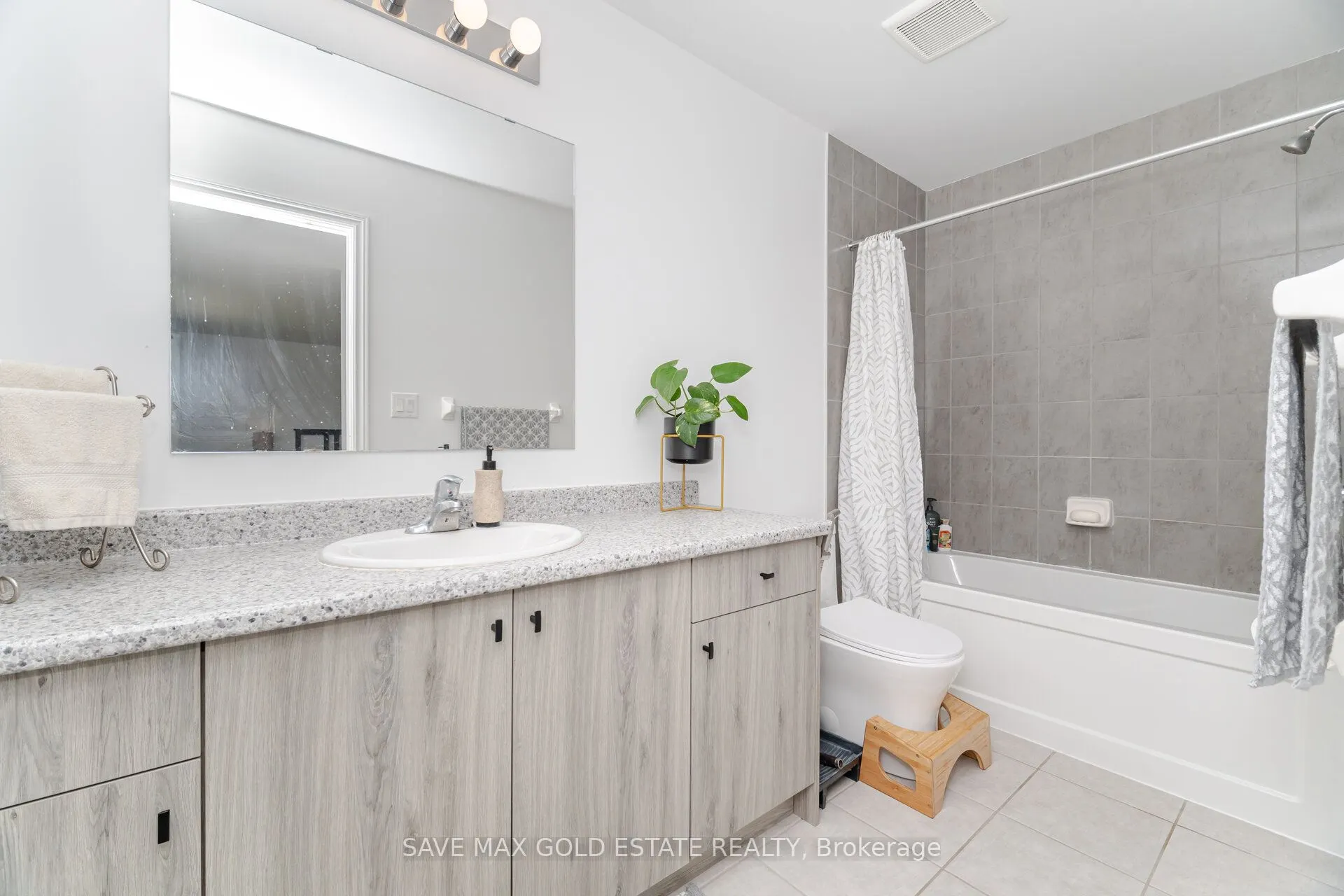 292 Freure Drive