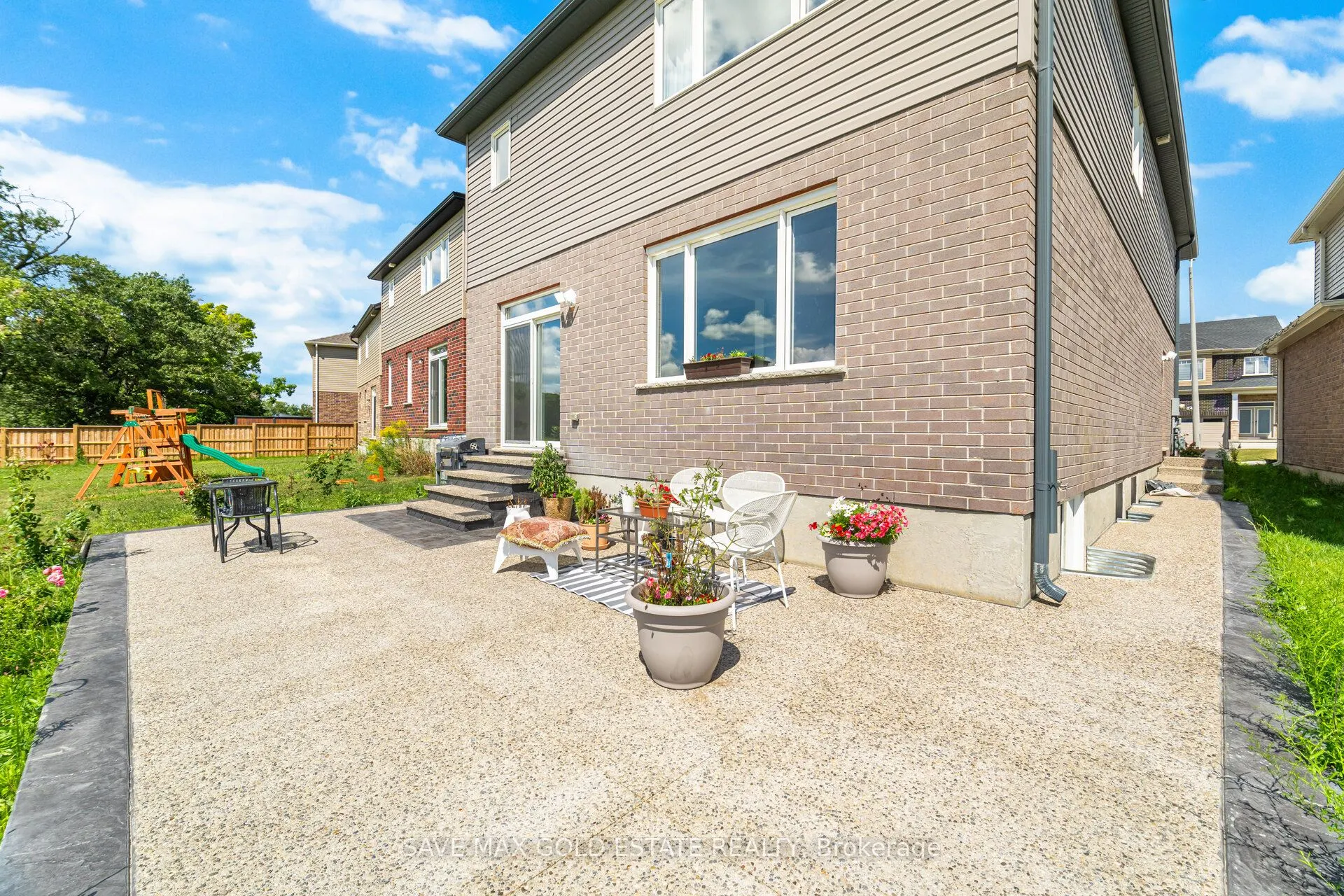 292 Freure Drive
